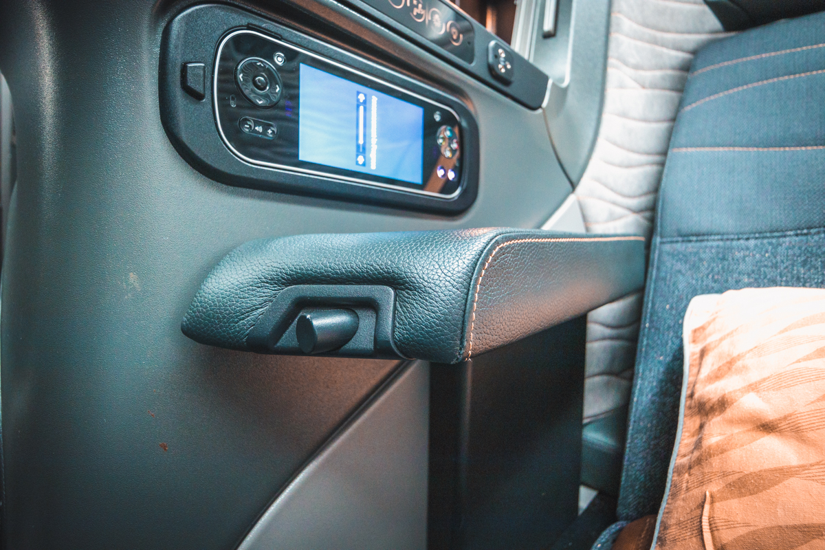 Turkish Airlines Boeing 787 9 Business Class Armrest Raised
