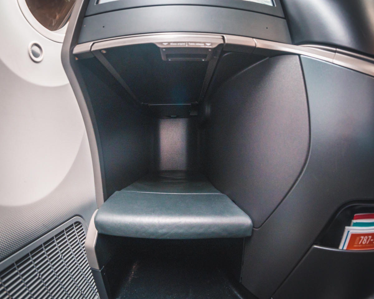 Turkish Airlines Boeing 787 9 Business Class Footwell