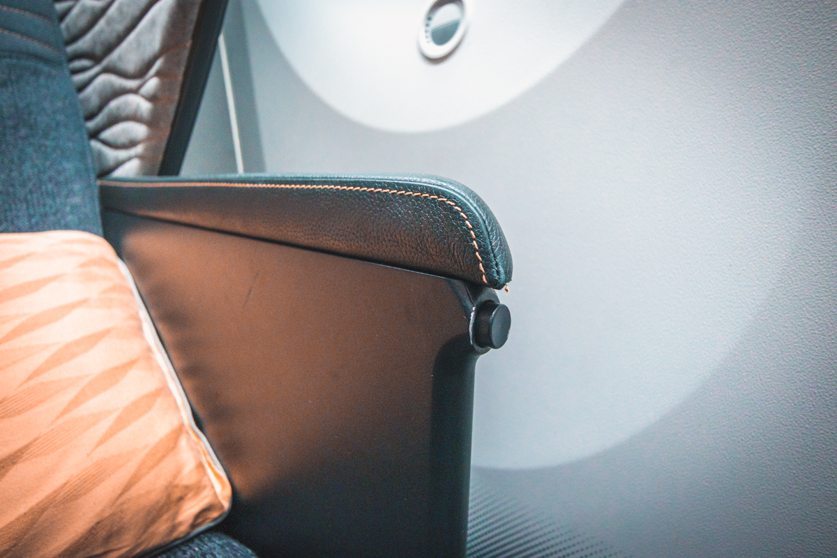 Turkish Airlines Boeing 787 9 Business Class Window side Armrest