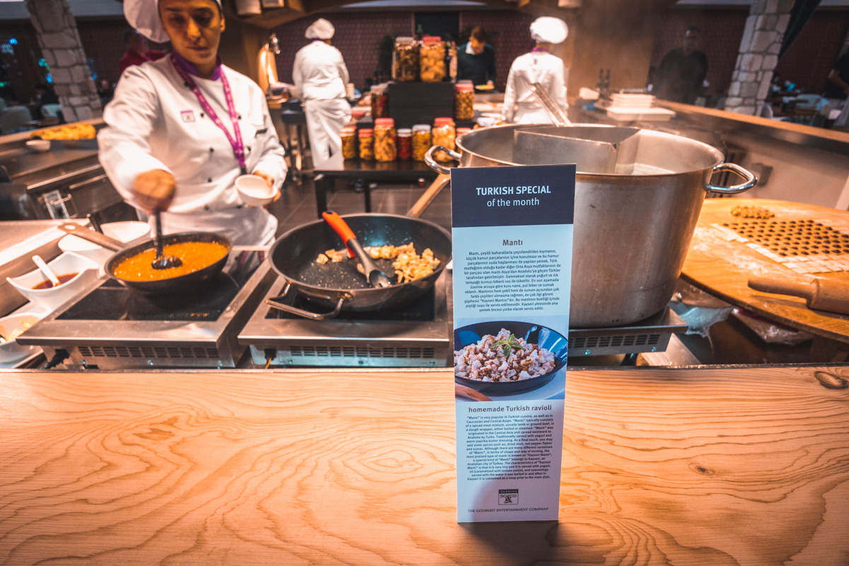 Turkish Airlines Business Lounge Manti Live Cooking Station
