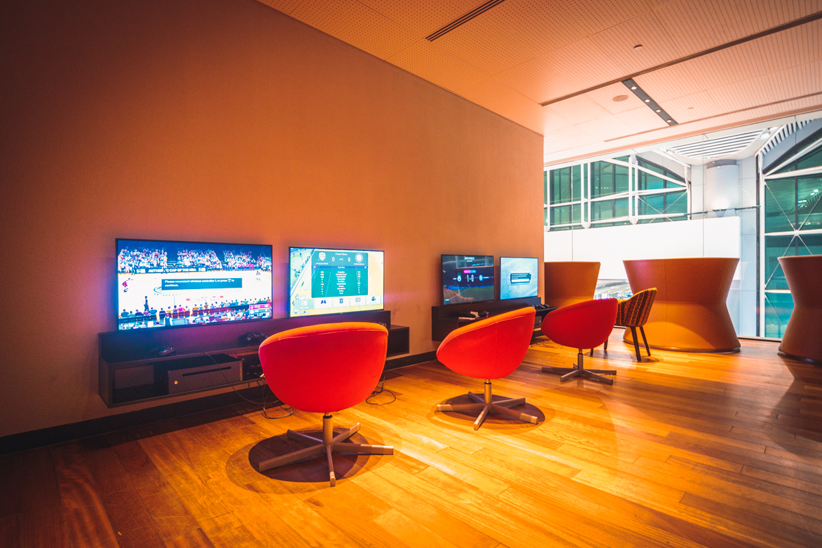 Turkish Airlines Business Lounge Video Games