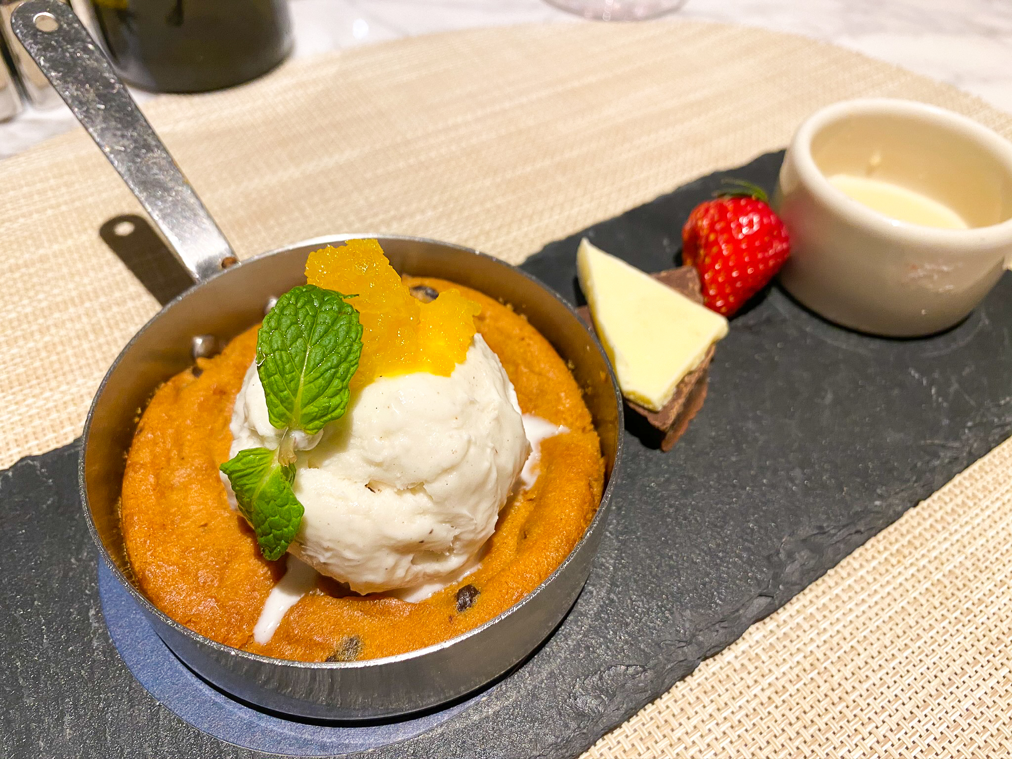 United Polaris Lounge ORD Cookie Skillet Dessert