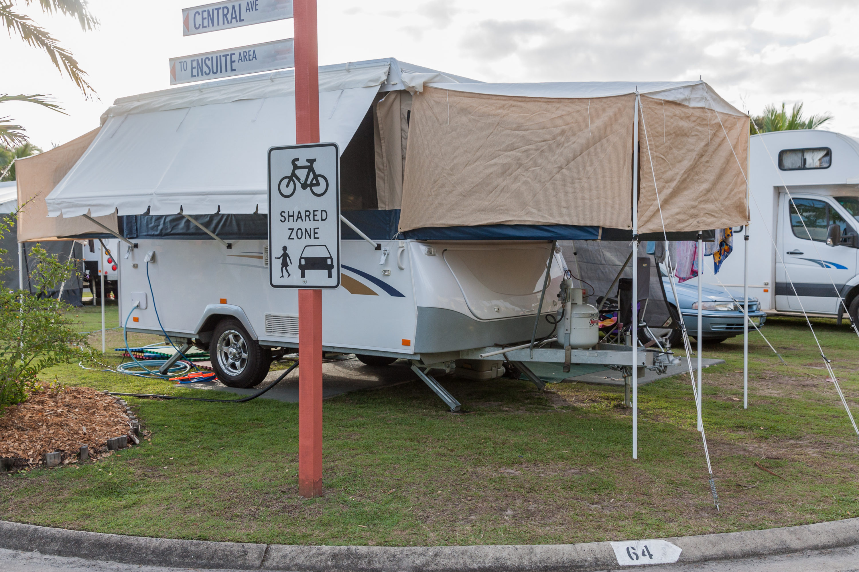 Pop-Up Trailer