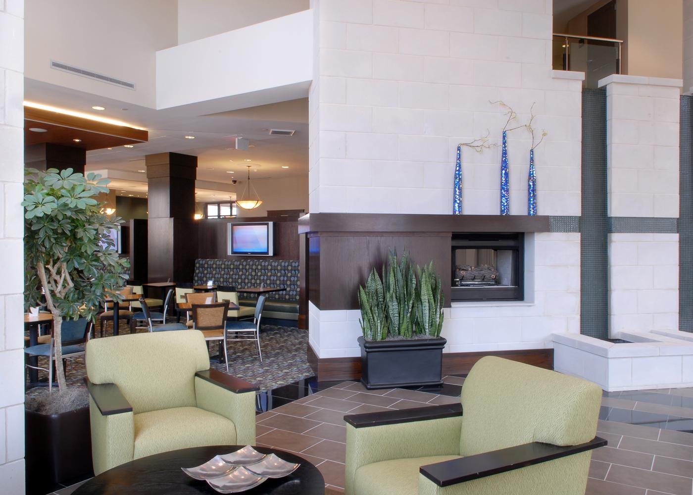 Hampton Inn and Suites Nashville Downtown