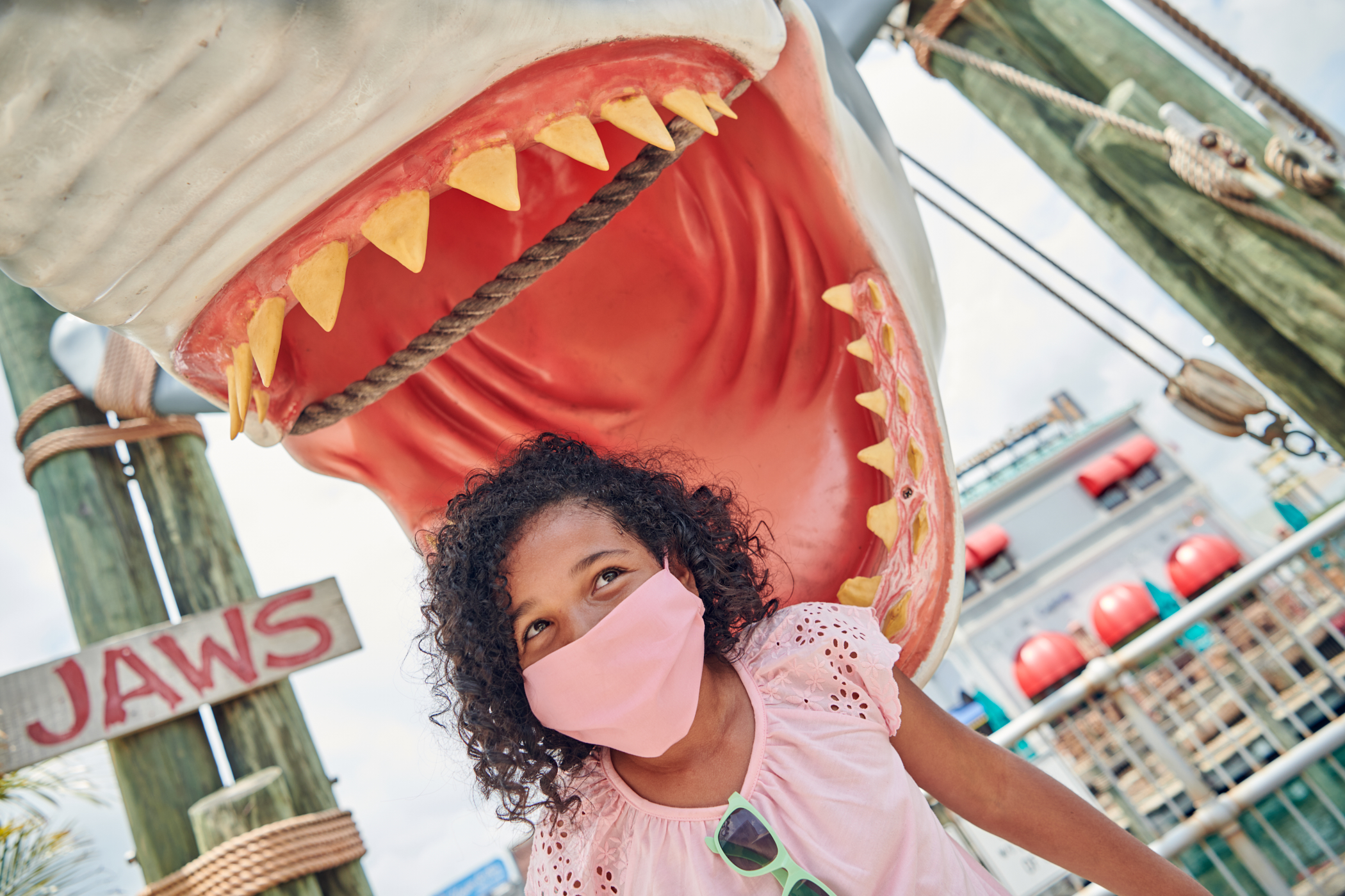 Little Girl at Jaws in Universal Studios Orlando