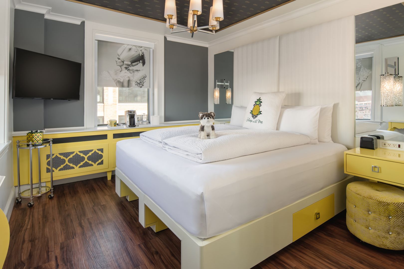Staypineapple A Delightful Hotel South End
