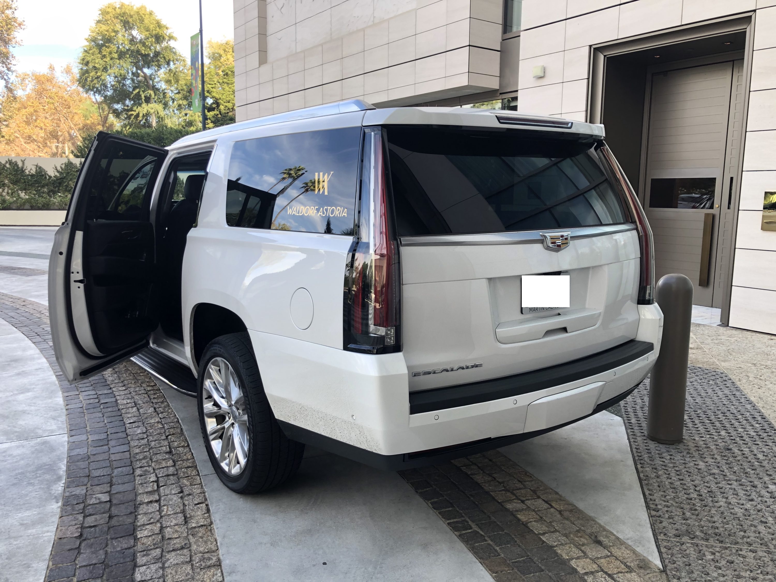 Waldorf Astoria Beverly Hills House Car 1