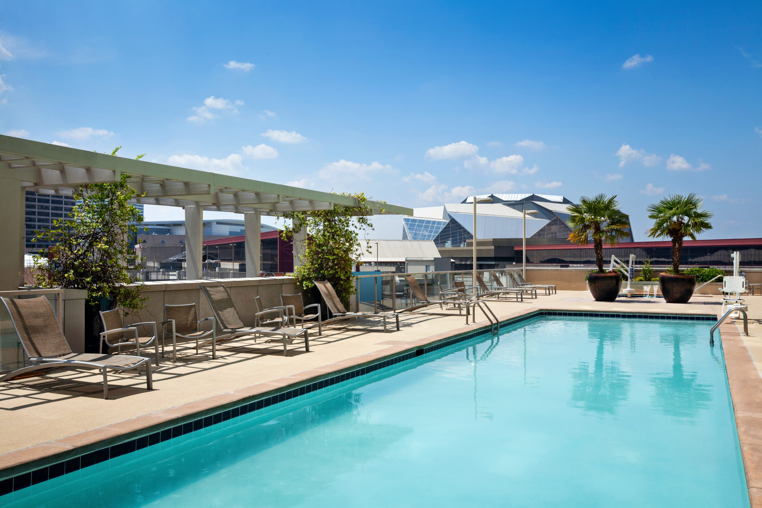 Hilton Garden Inn Atlanta Downtown Pool