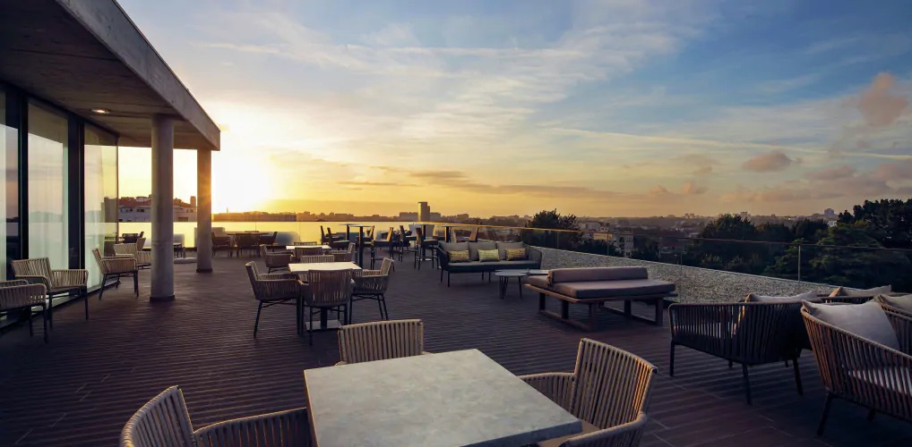 Boeira Garden Hotel Porto Gaia Curio Collection Rooftop Terrace