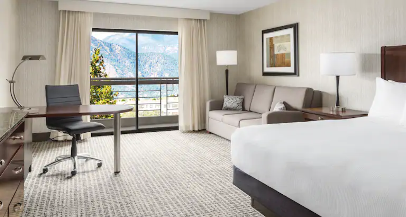 DoubleTree by Hilton Colorado Springs