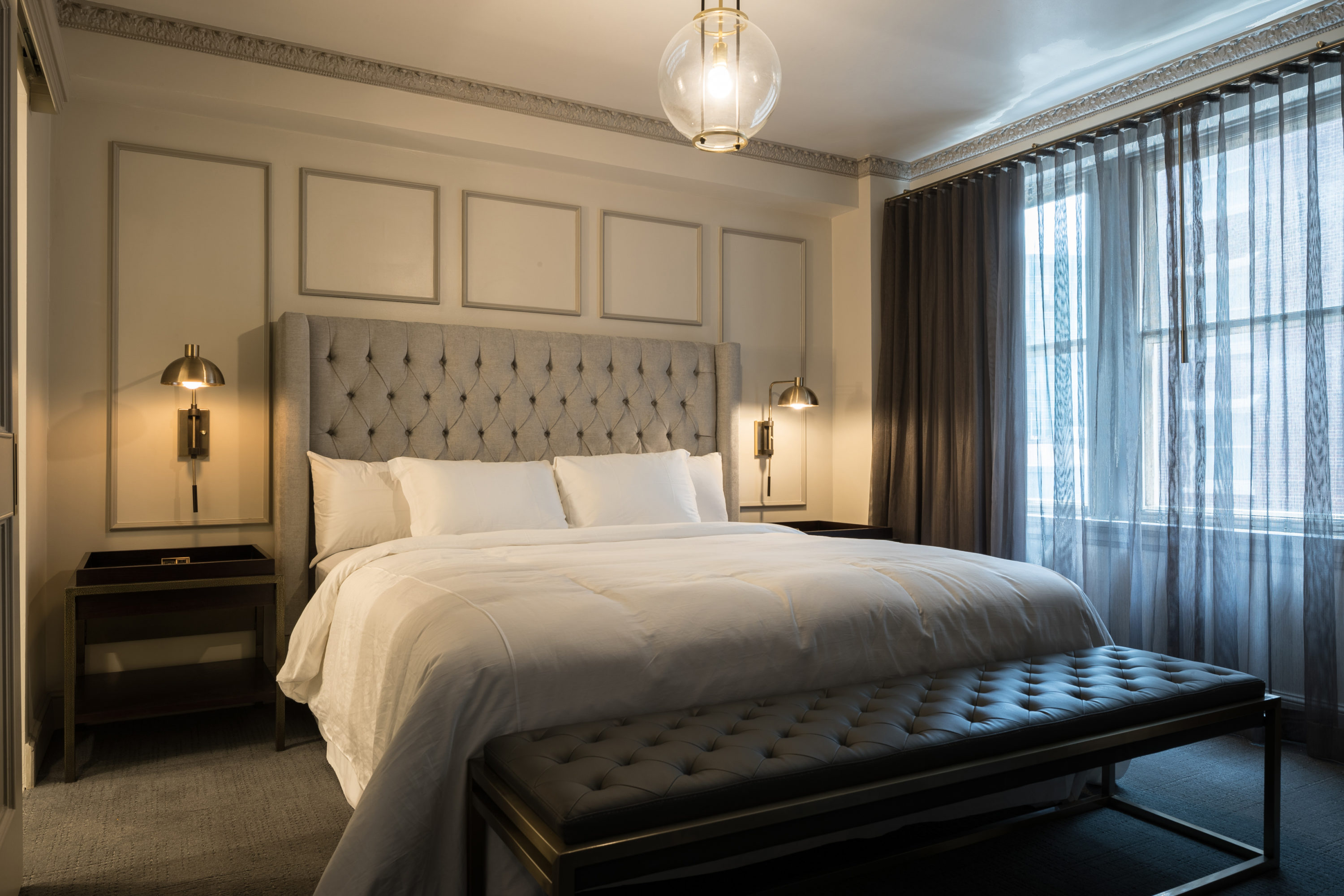 Hotel Phillips Kansas City Curio Collection by Hilton