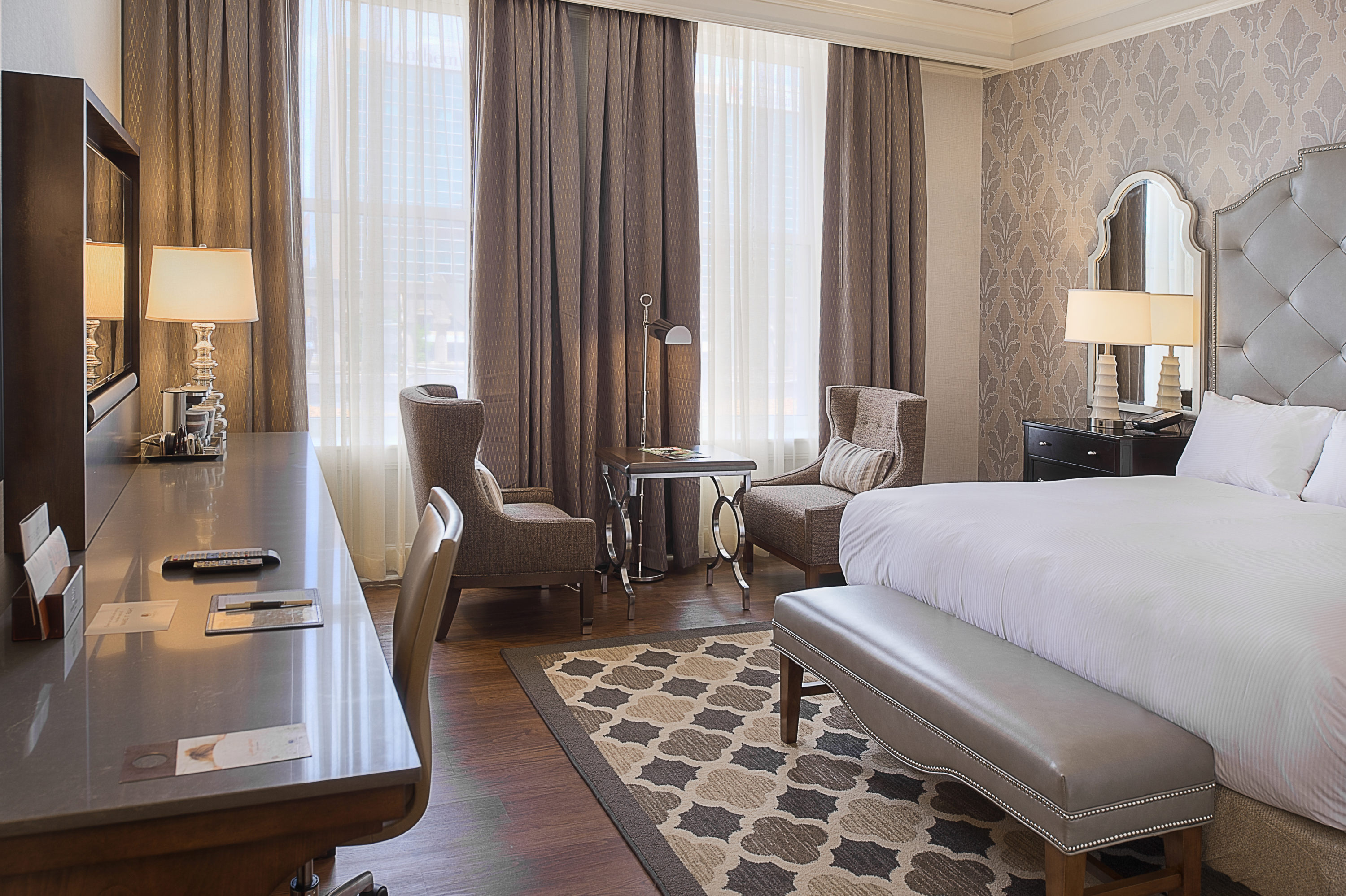 St. Louis Union Station Hotel Curio Collection by Hilton