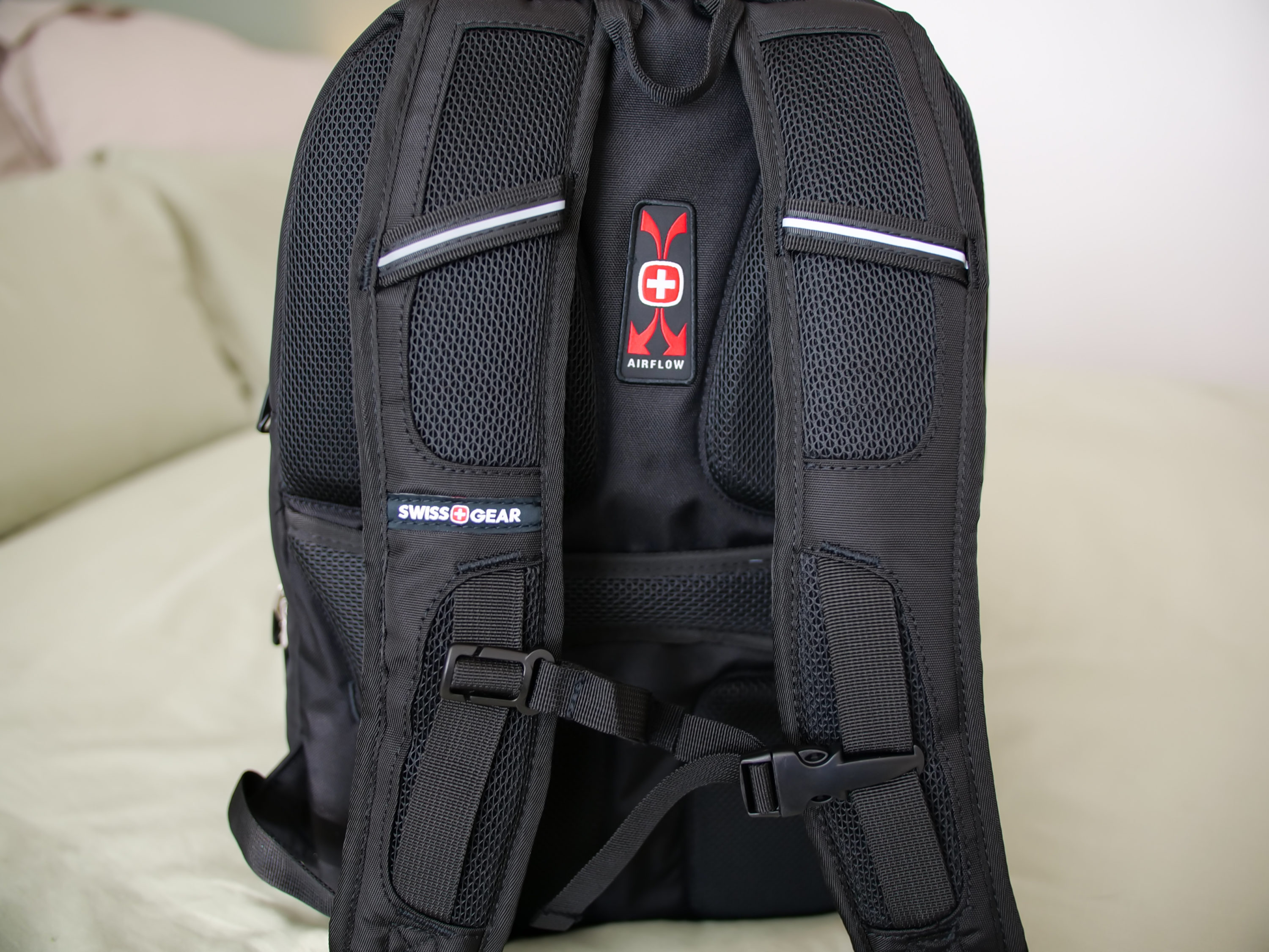 Swissgear straps