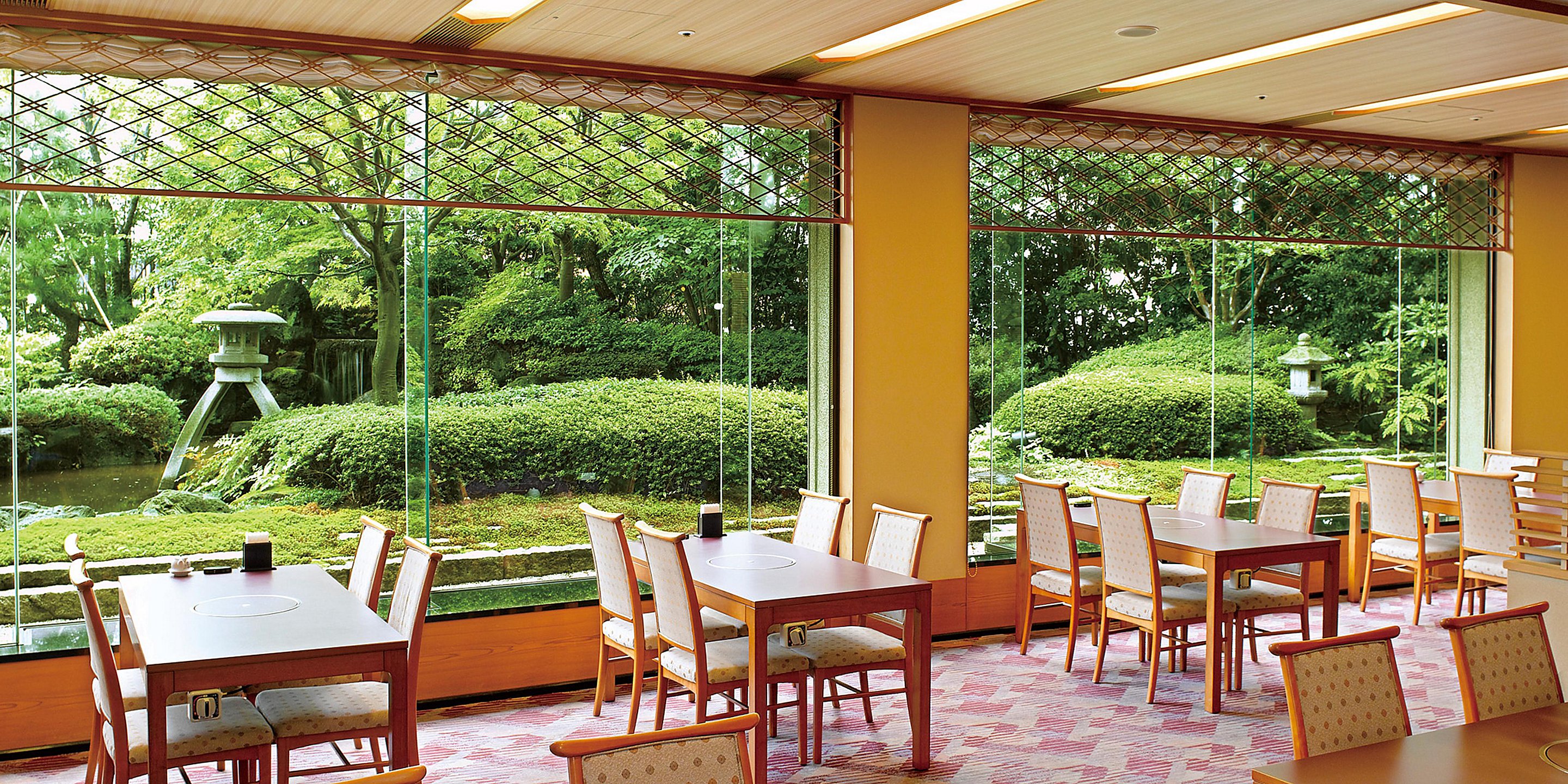 ANA Crowne Plaza Kanazawa UNKAI Restaurant