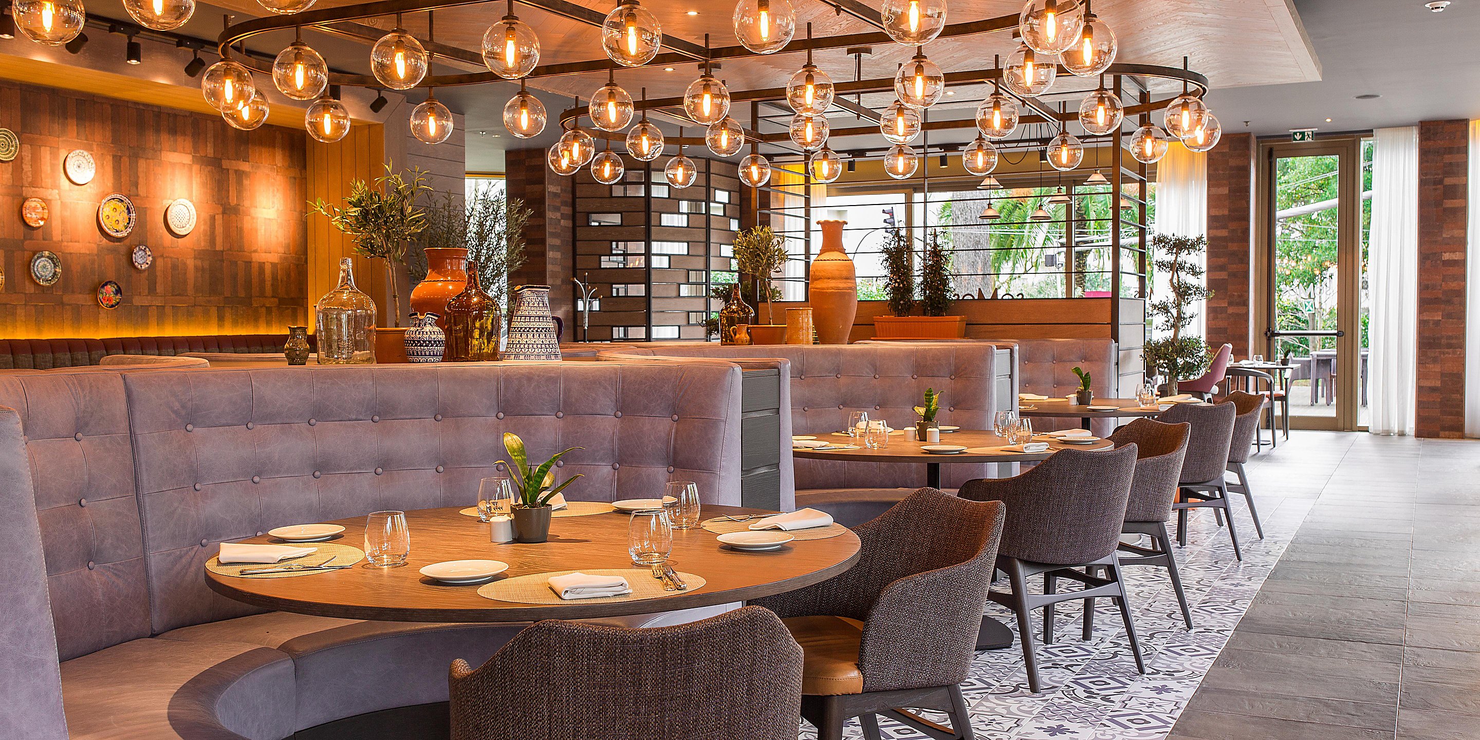Crowne Plaza Porto Somos Restaurant