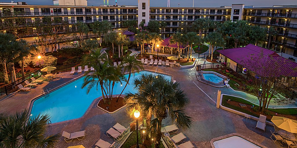 Staybridge Suites Orlando Royale Parc Suites