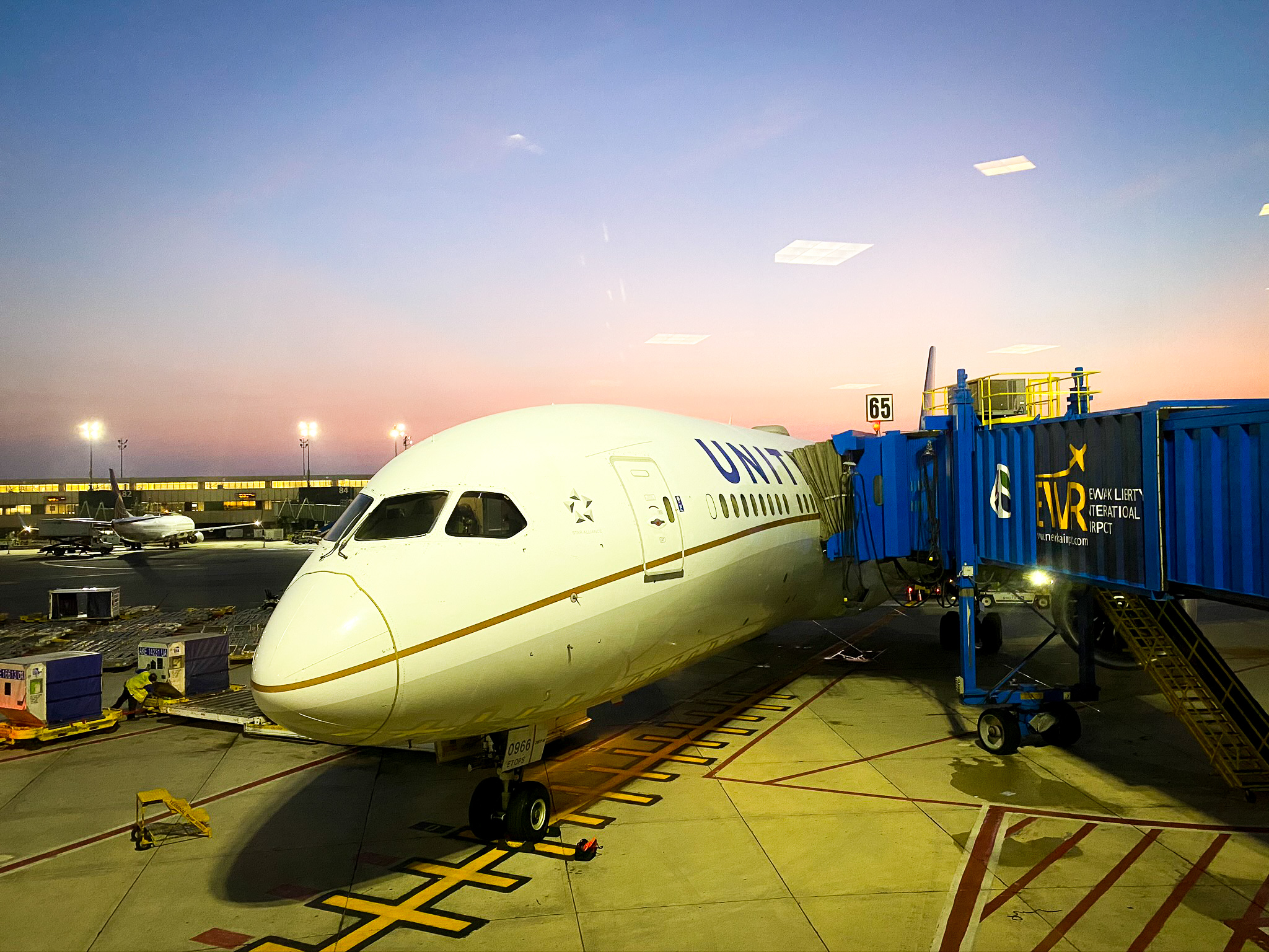 United Boeing 787 Dreamliner in Newark New Jersey