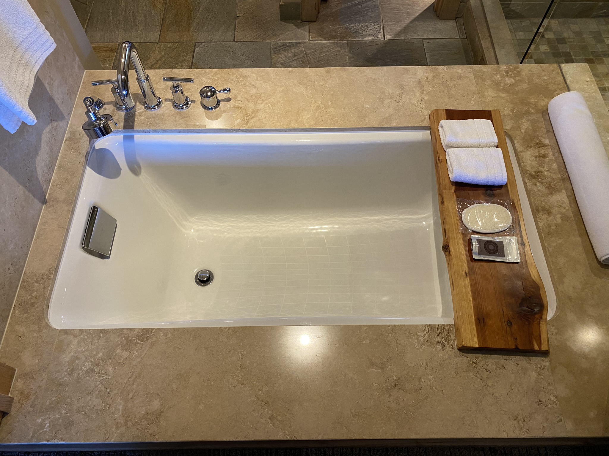 Ventana Big Sur an Alila Resort Ventana fireplace guestroom deep soaking tub
