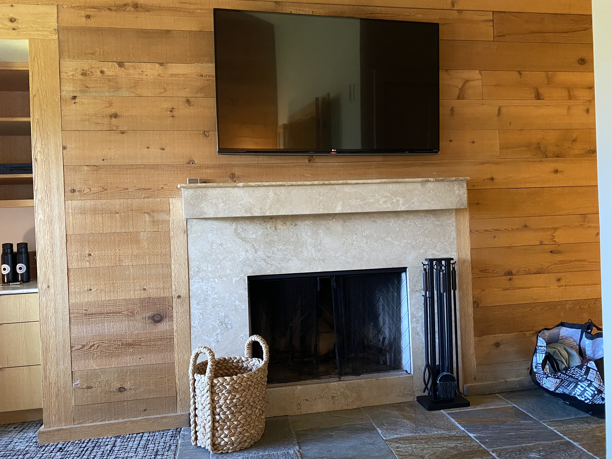 Ventana Big Sur an Alila Resort Ventana fireplace guestroom fireplace and TV