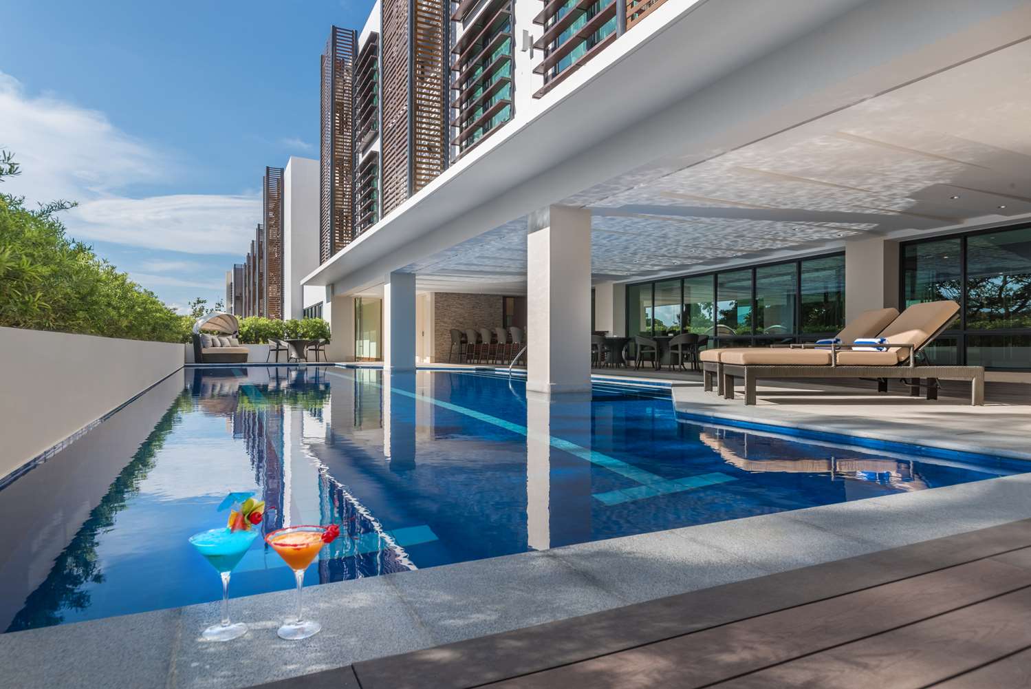 Best Western Plus The Ivywall Hotel Pool