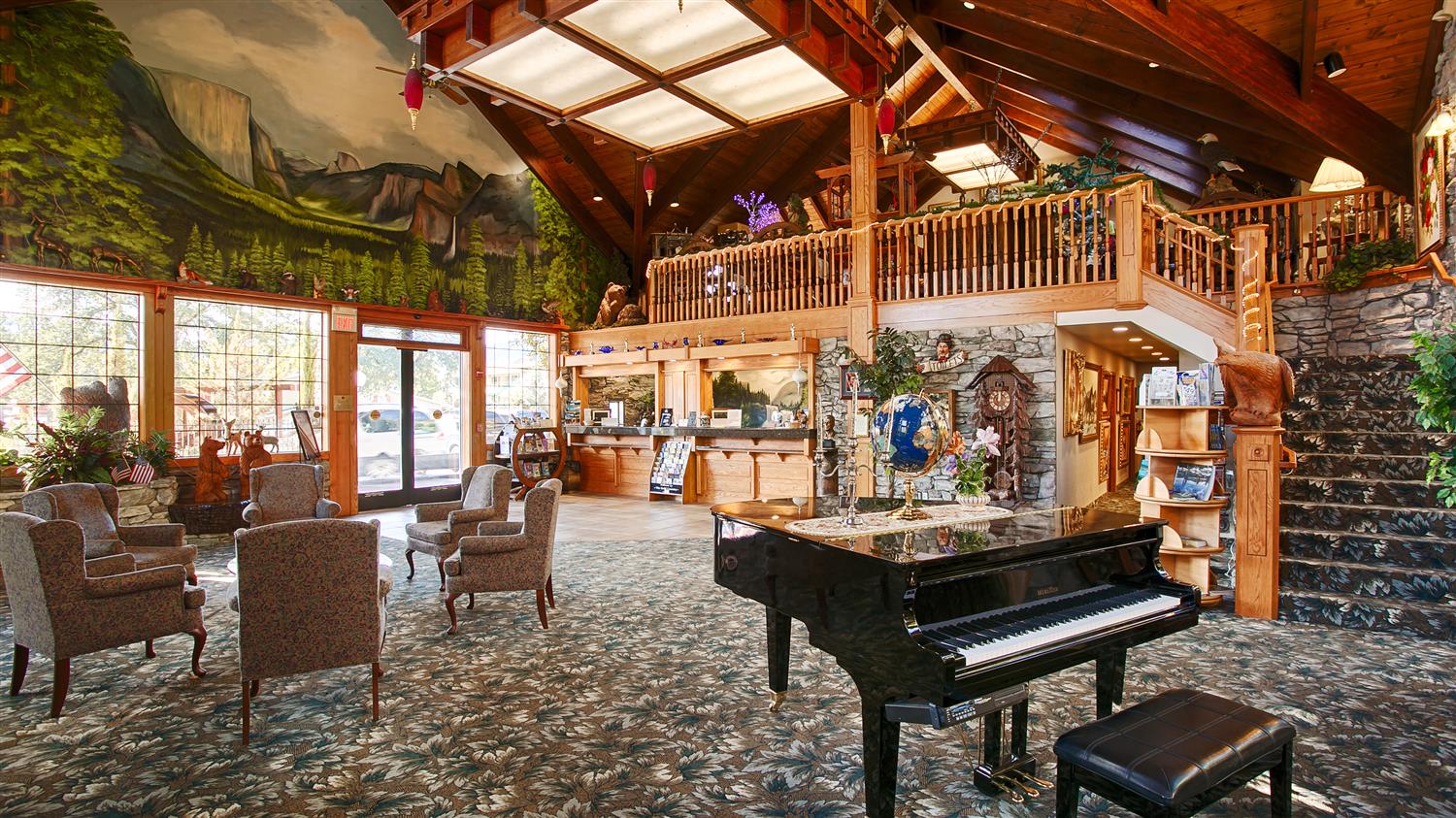 Best Western Plus Yosemite Gateway Inn Lobby
