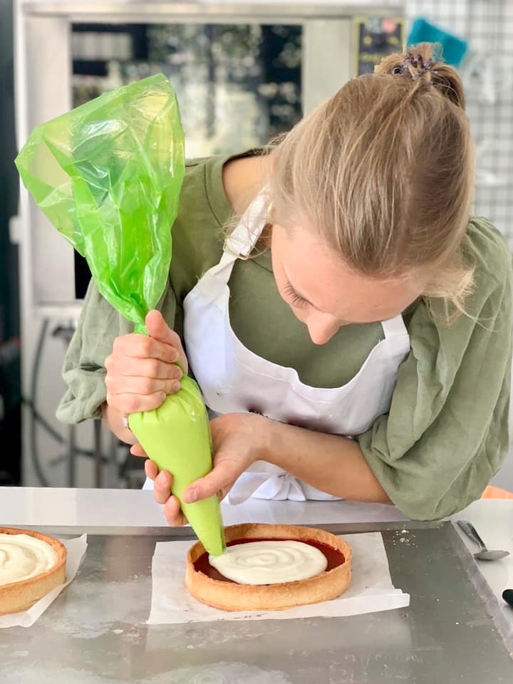 Vegan Baking Airbnb Online Experiences