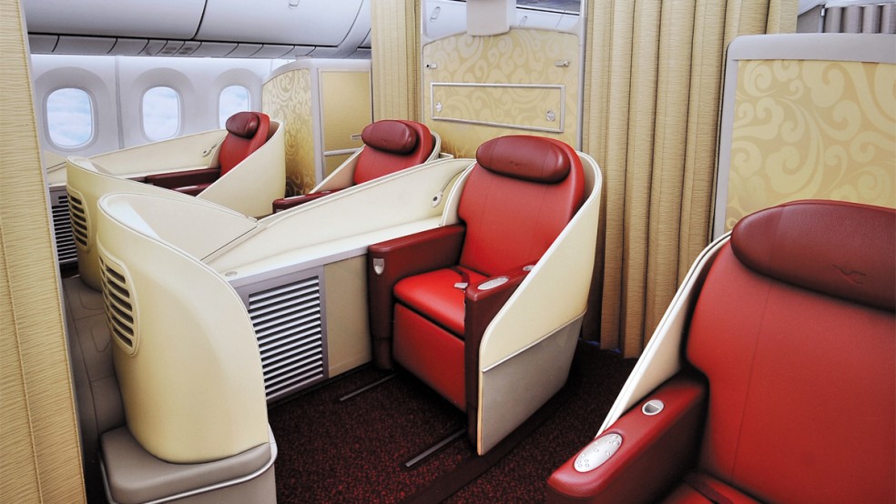 XiamenAir first class