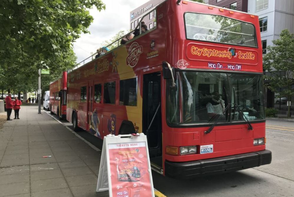 Hop On Hop Off Bus Tour