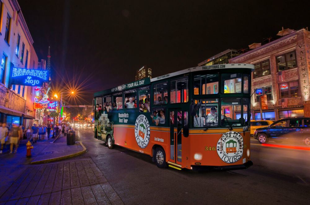 Night Time Trolley Tour of Music City