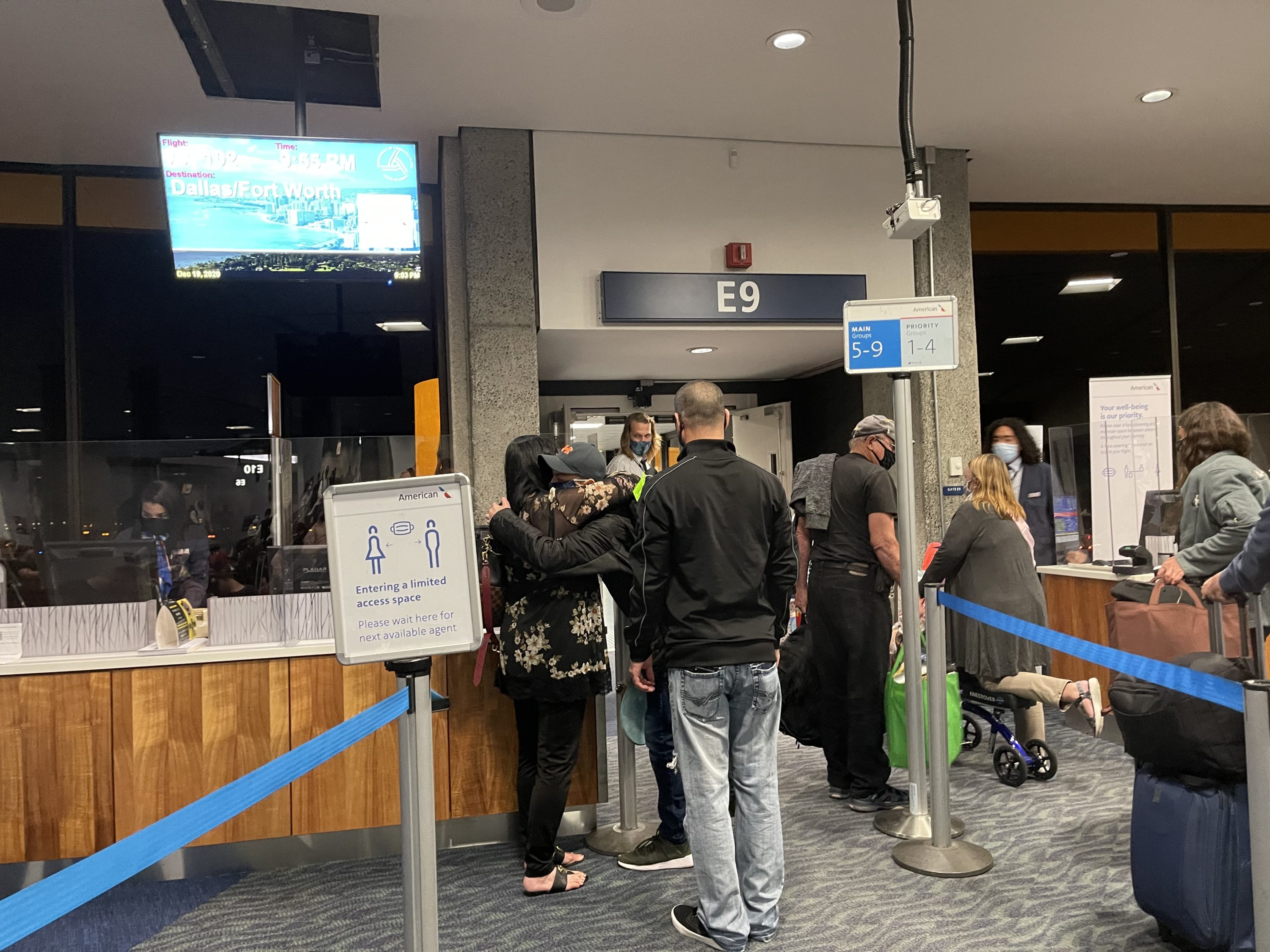 American Airlines HNL Departure Gate
