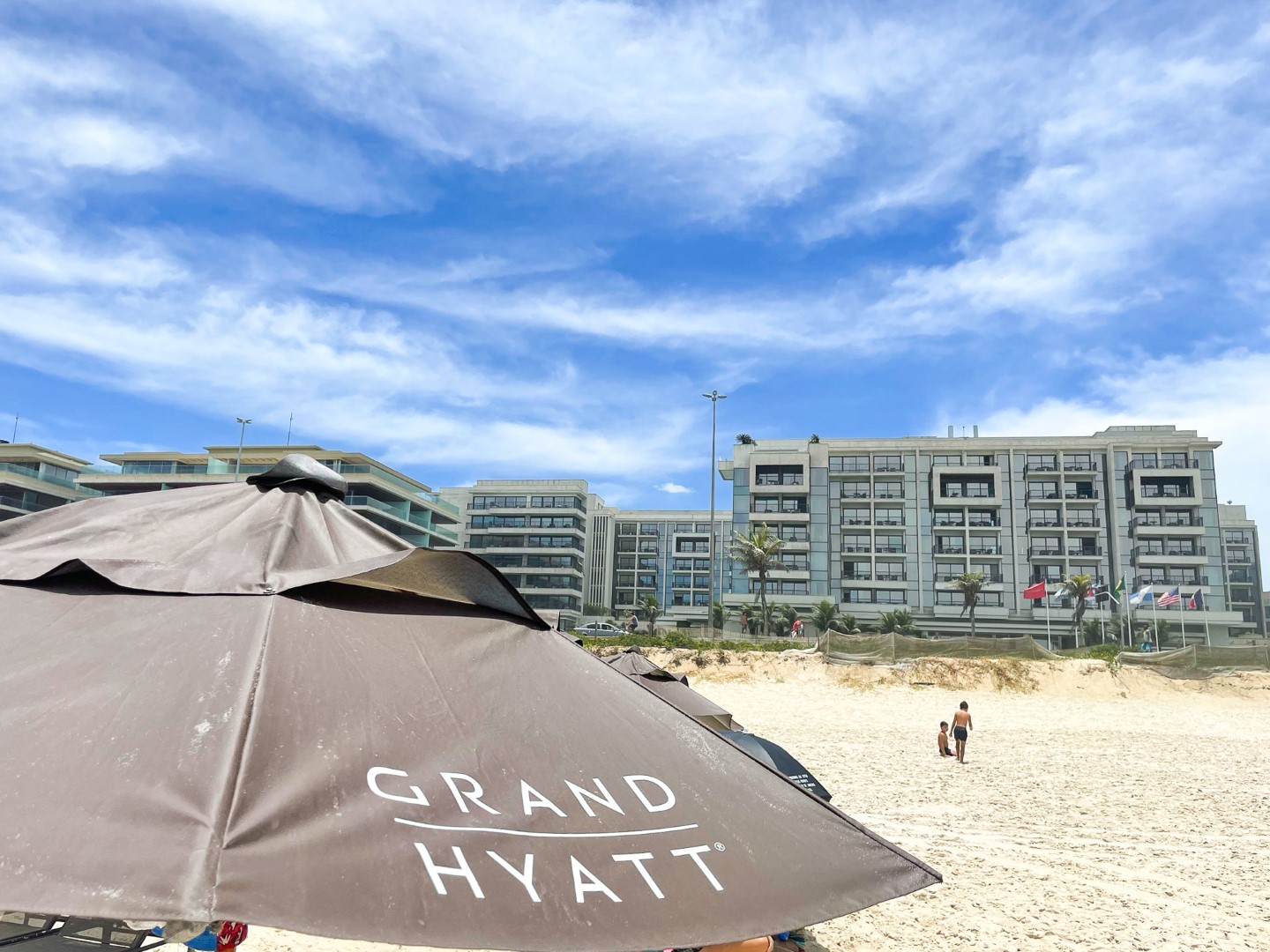 Grand Hyatt Rio de Janeiro beach umbrella