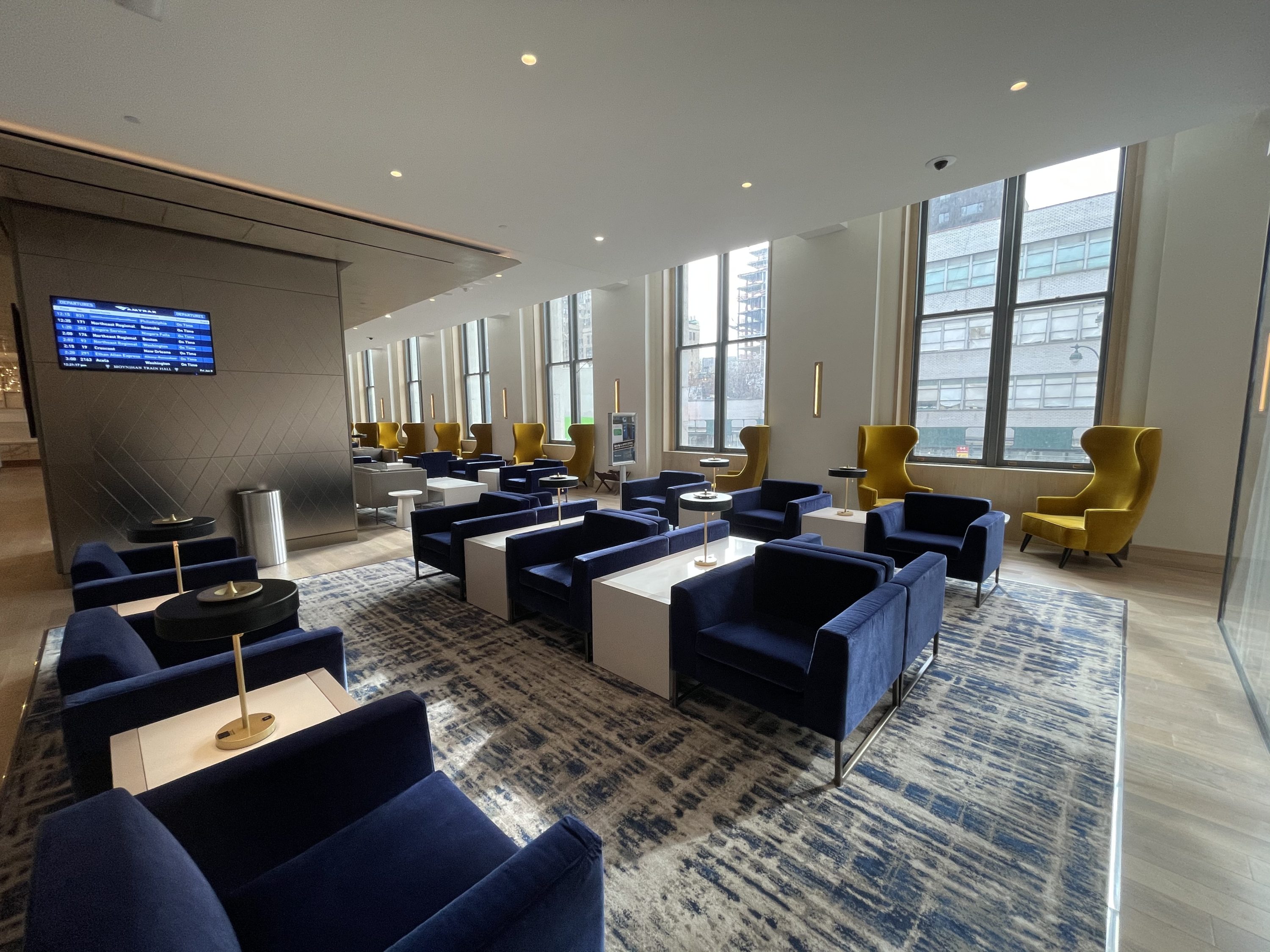 Amtrak Metropolitan Lounge NYC General Seating
