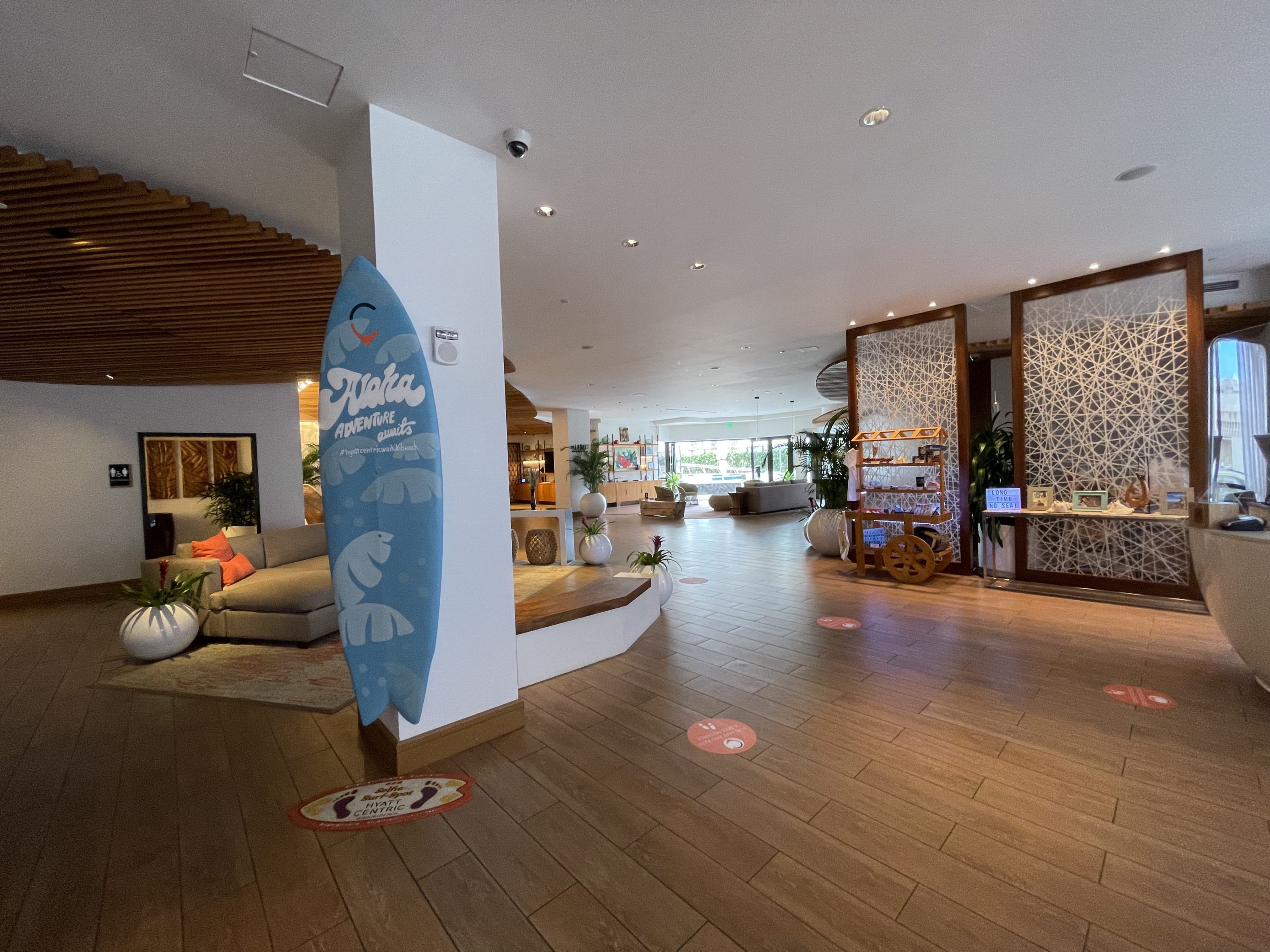 Hyatt Centric Waikiki Main Lobby