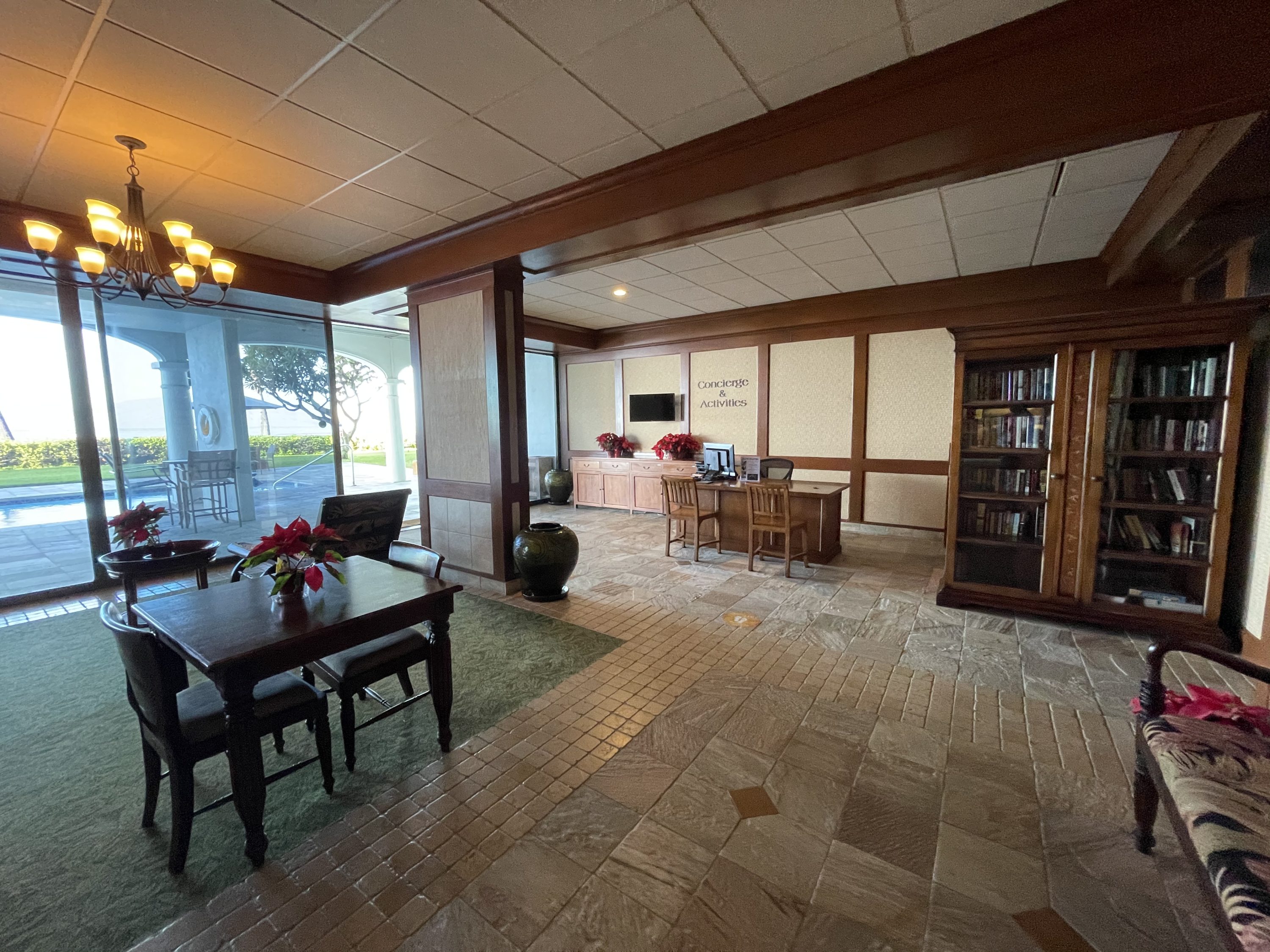 Lahaina Shores Lobby and Concierge