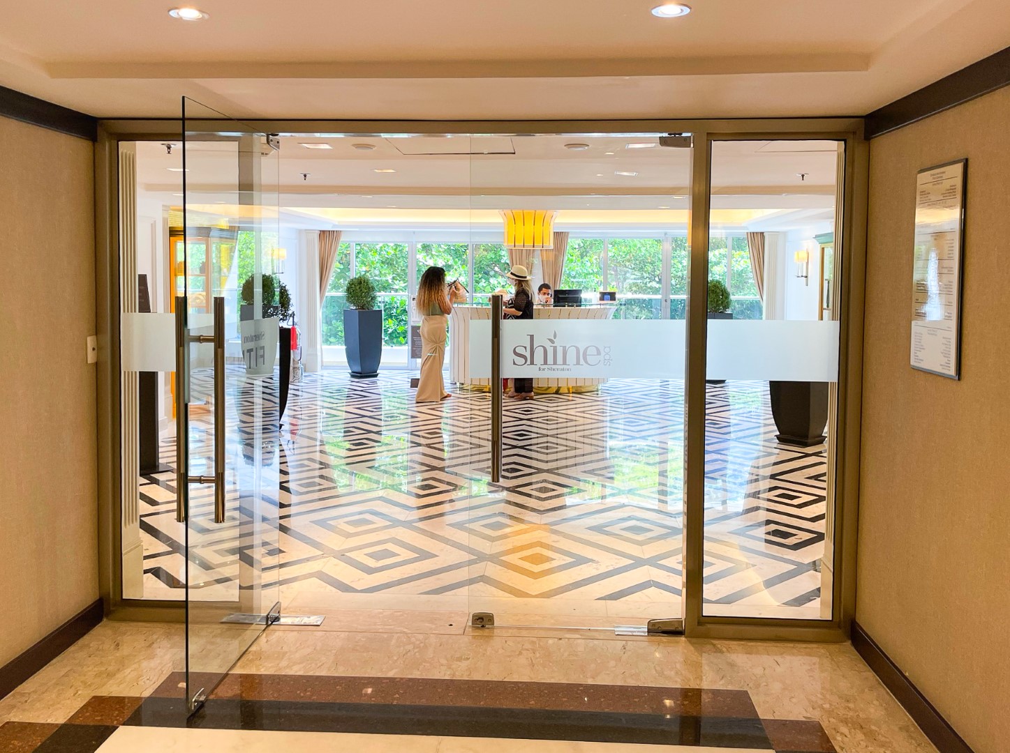 Sheraton Grand Rio de Janeiro Shine Spa entrance