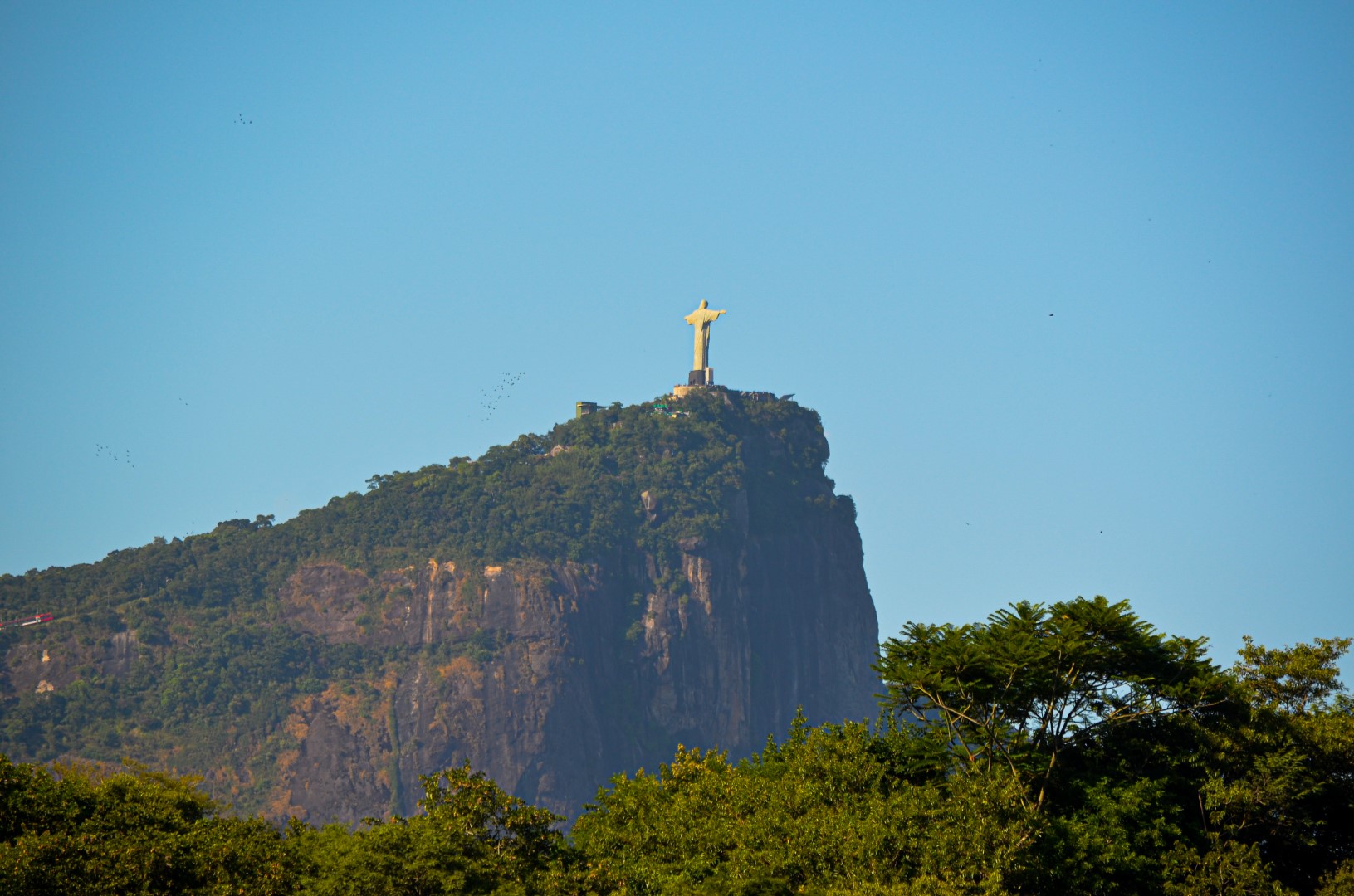 Sheraton Grand Rio de Janeiro view of Christ the Redeemer Statue from room