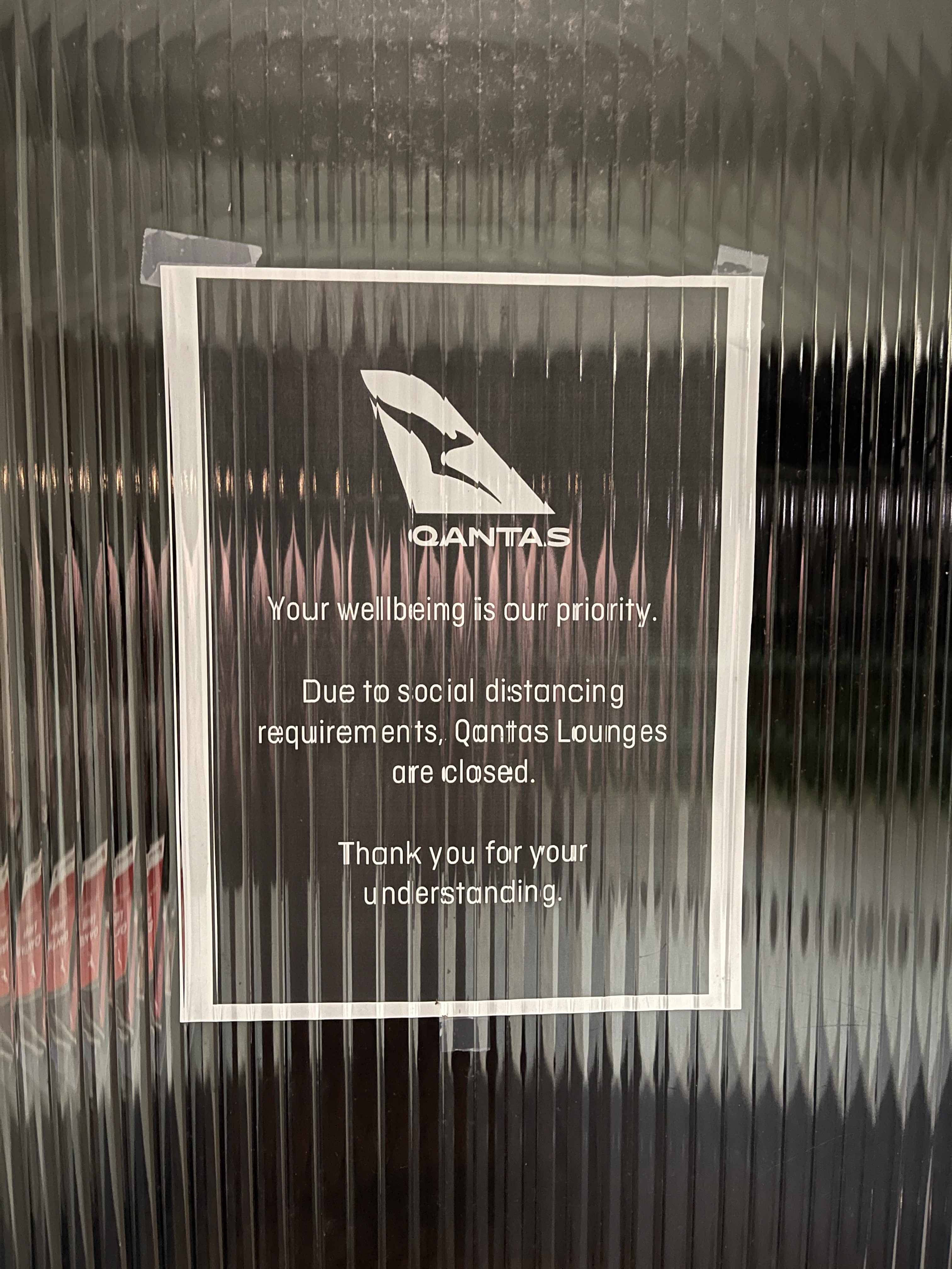 HNL Qantas Lounge Closure