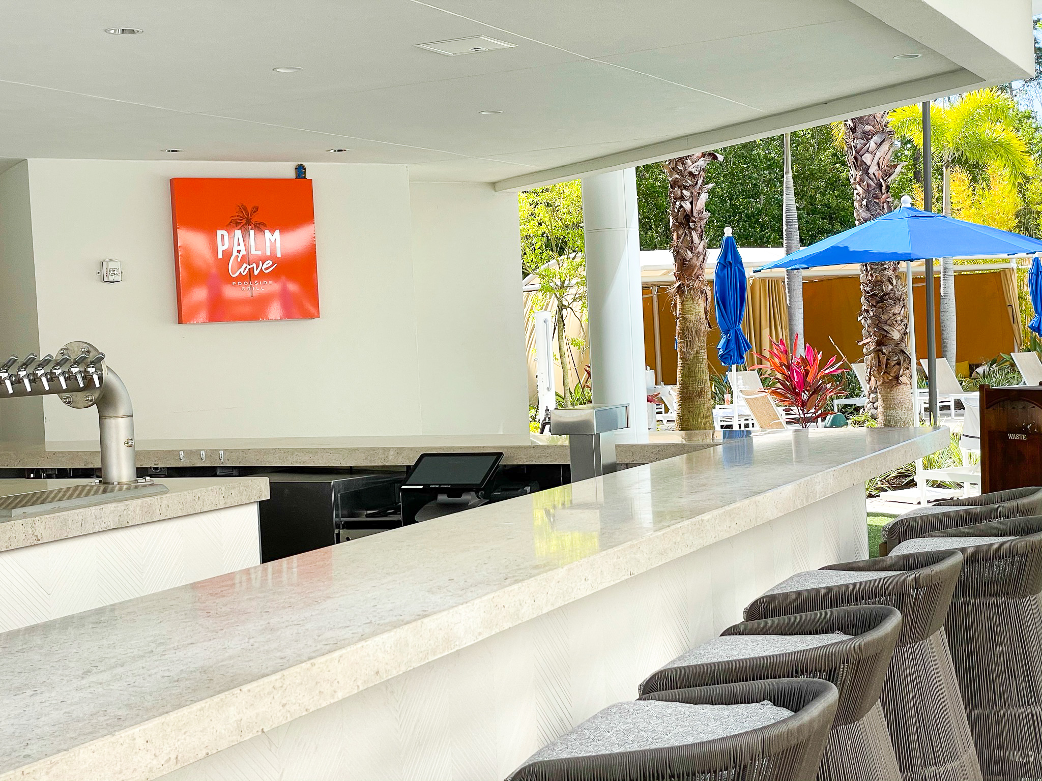 JW Marriott Bonnet Creek Orlando Palm Cove hotel bar