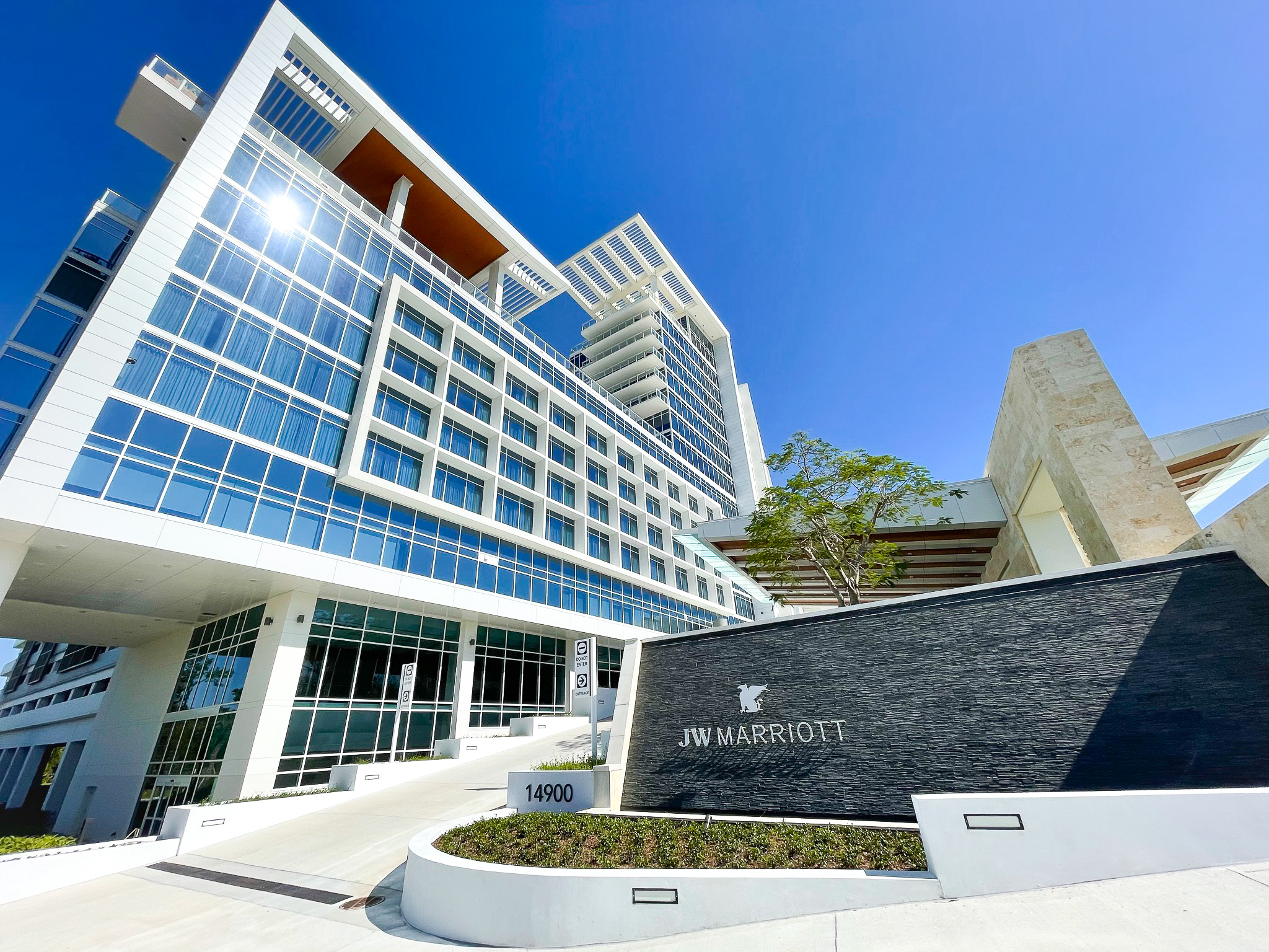 JW Marriott Bonnet Creek Orlando driveway