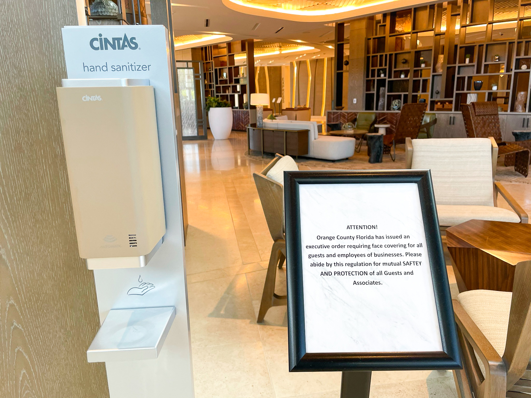 JW Marriott Bonnet Creek Orlando face mask policy and hand sanitizer