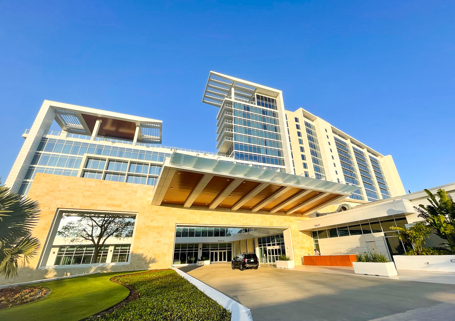 JW Marriott Bonnet Creek Orlando front door
