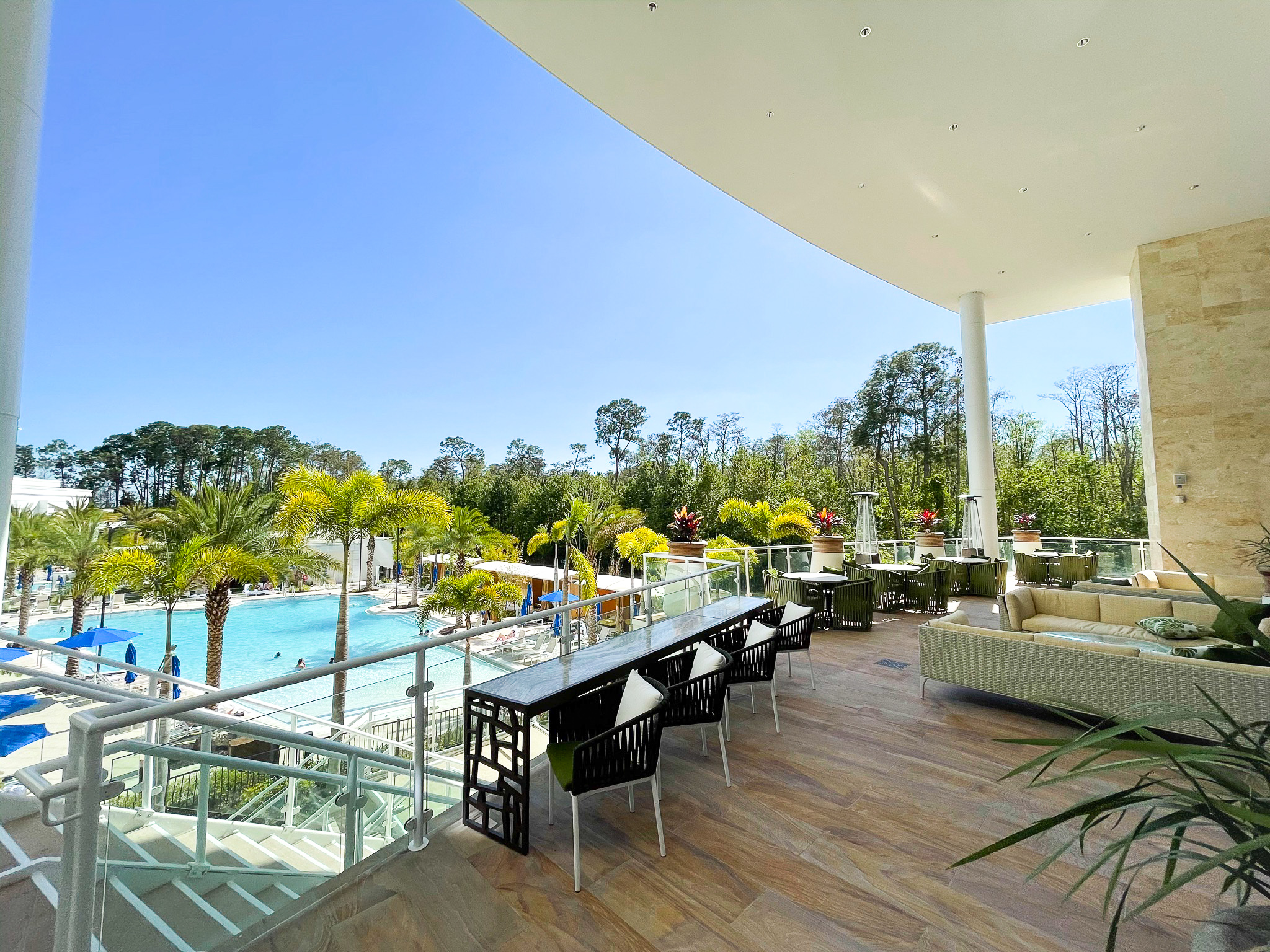 JW Marriott Bonnet Creek Orlando outdoor restaurant seating