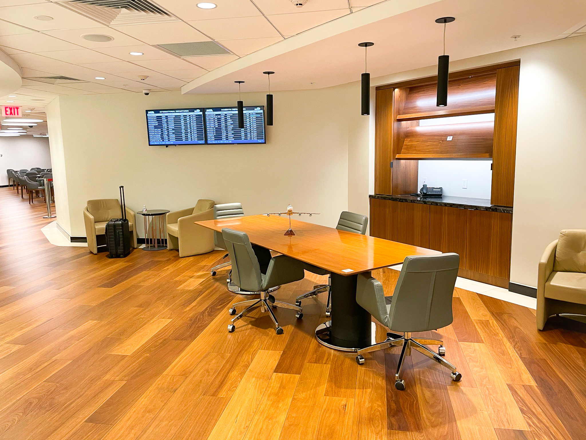 Turkish Lounge Miami meeting table