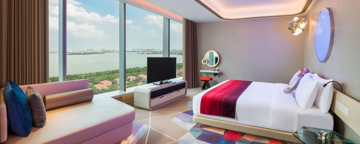 W Suzhou