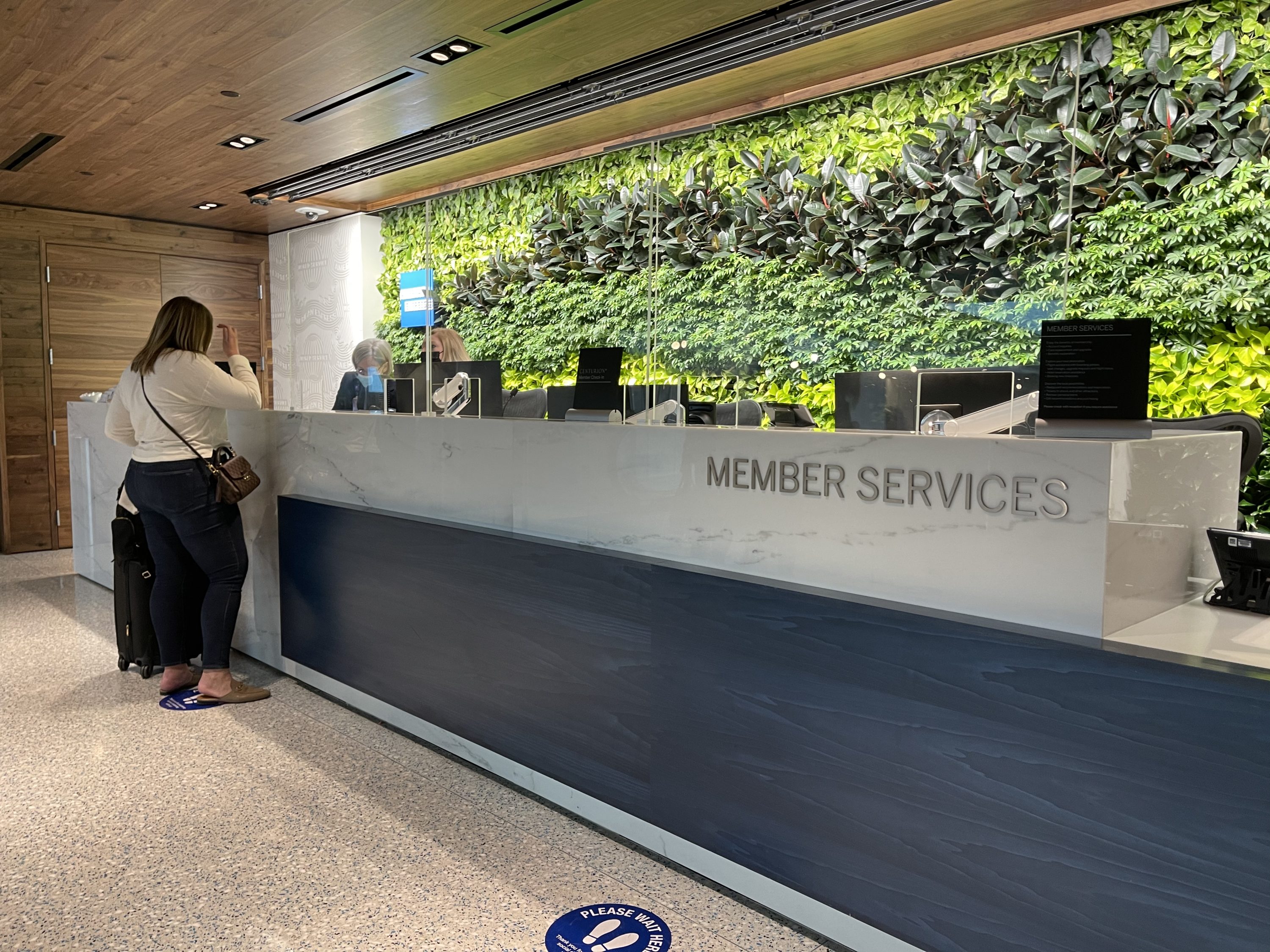 Centurion Lounge DEN Member Services Counter