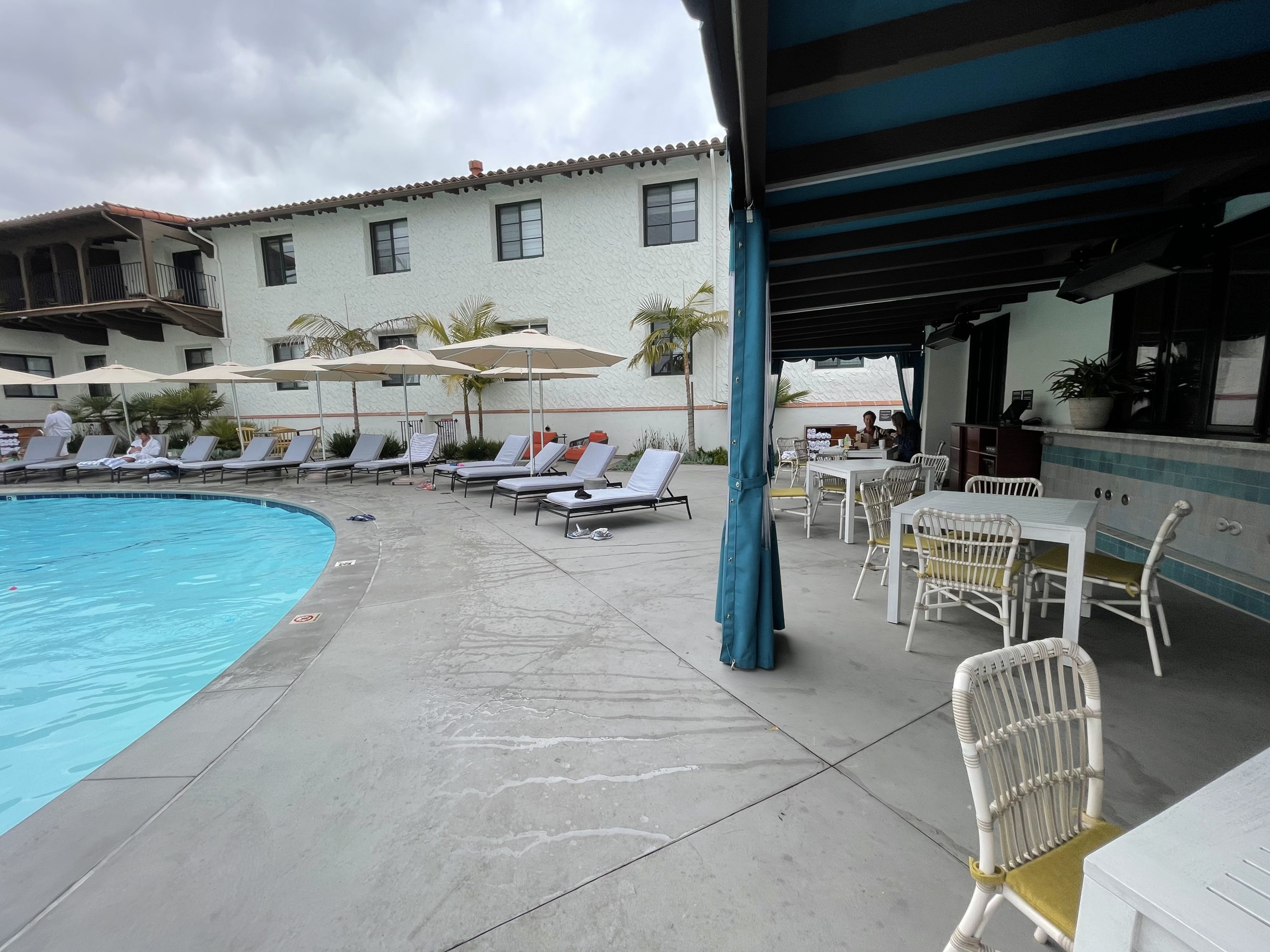 Mar Monte Cafe Lido Seating