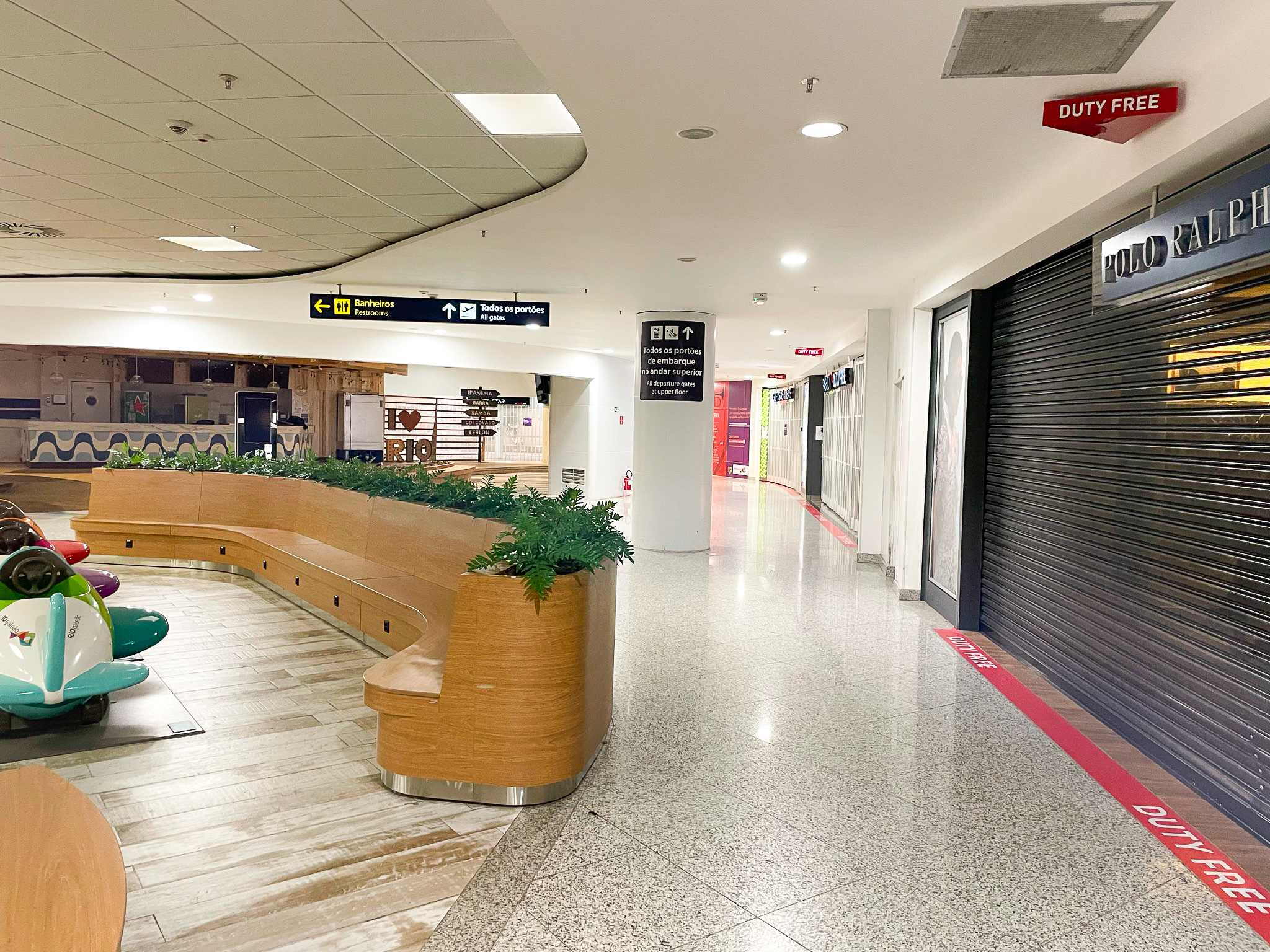 Rio de Janeiro GIG closed shops