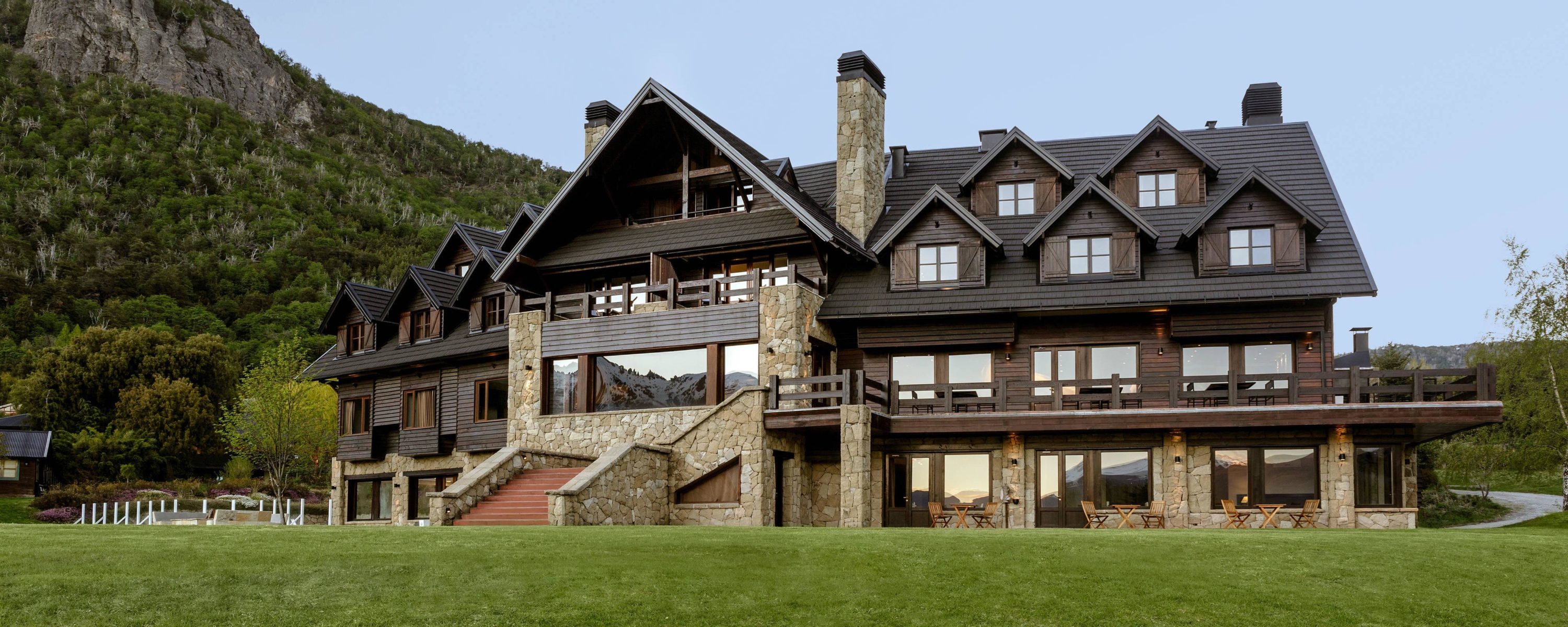 Arelauquen Lodge, a Tribute Portfolio Hotel. San Carlos de Bariloche Arelauquen Lodge, a Tribute Portfolio Hotel. San Carlos de Bariloche