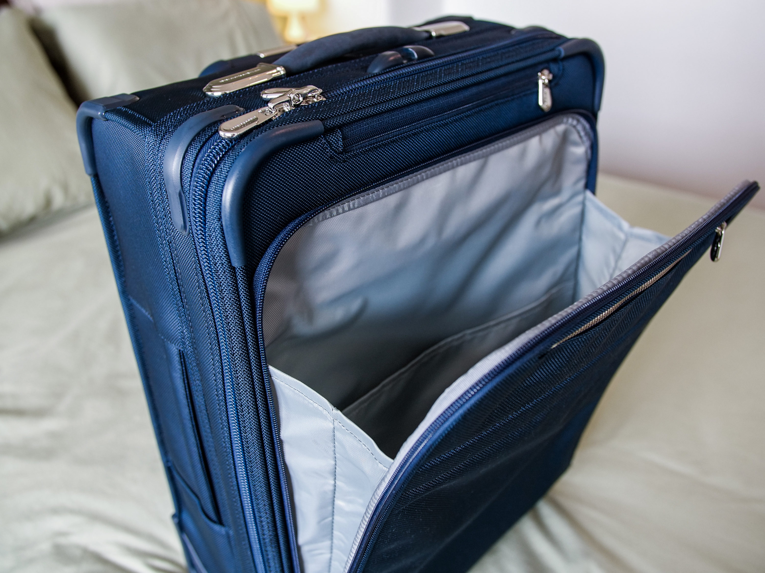 Briggs and Riley pockets and compartments