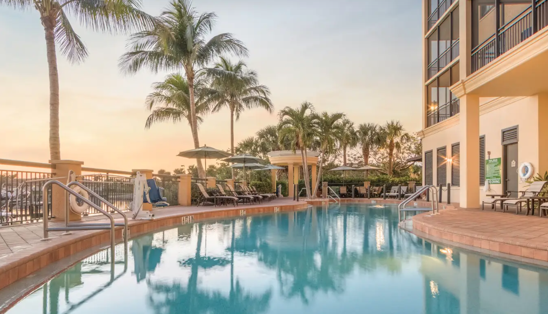 Holiday Inn Club Vacations Sunset Cove Resort
